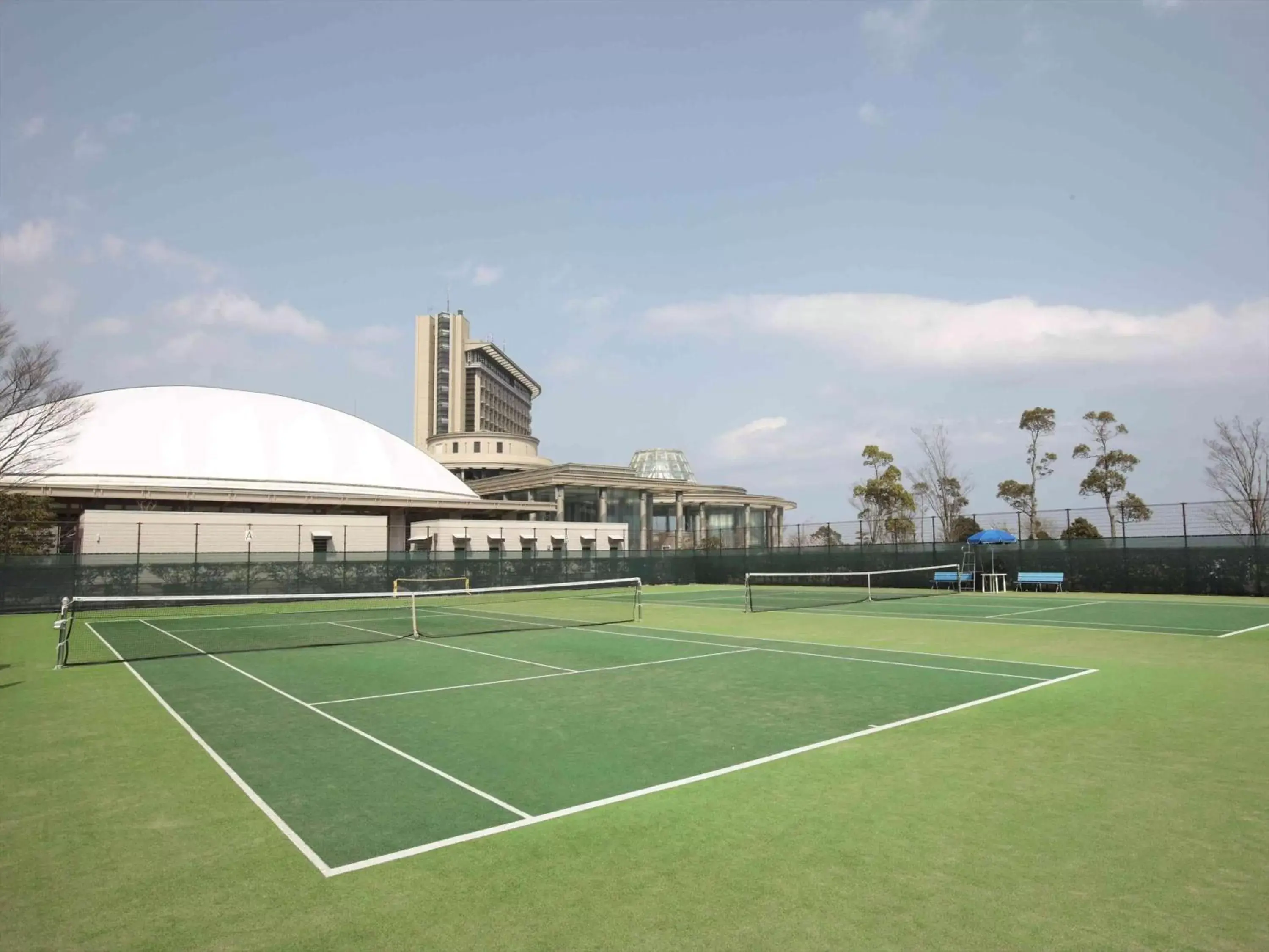 Property building, Tennis/Squash in Hilton Odawara Resort & Spa