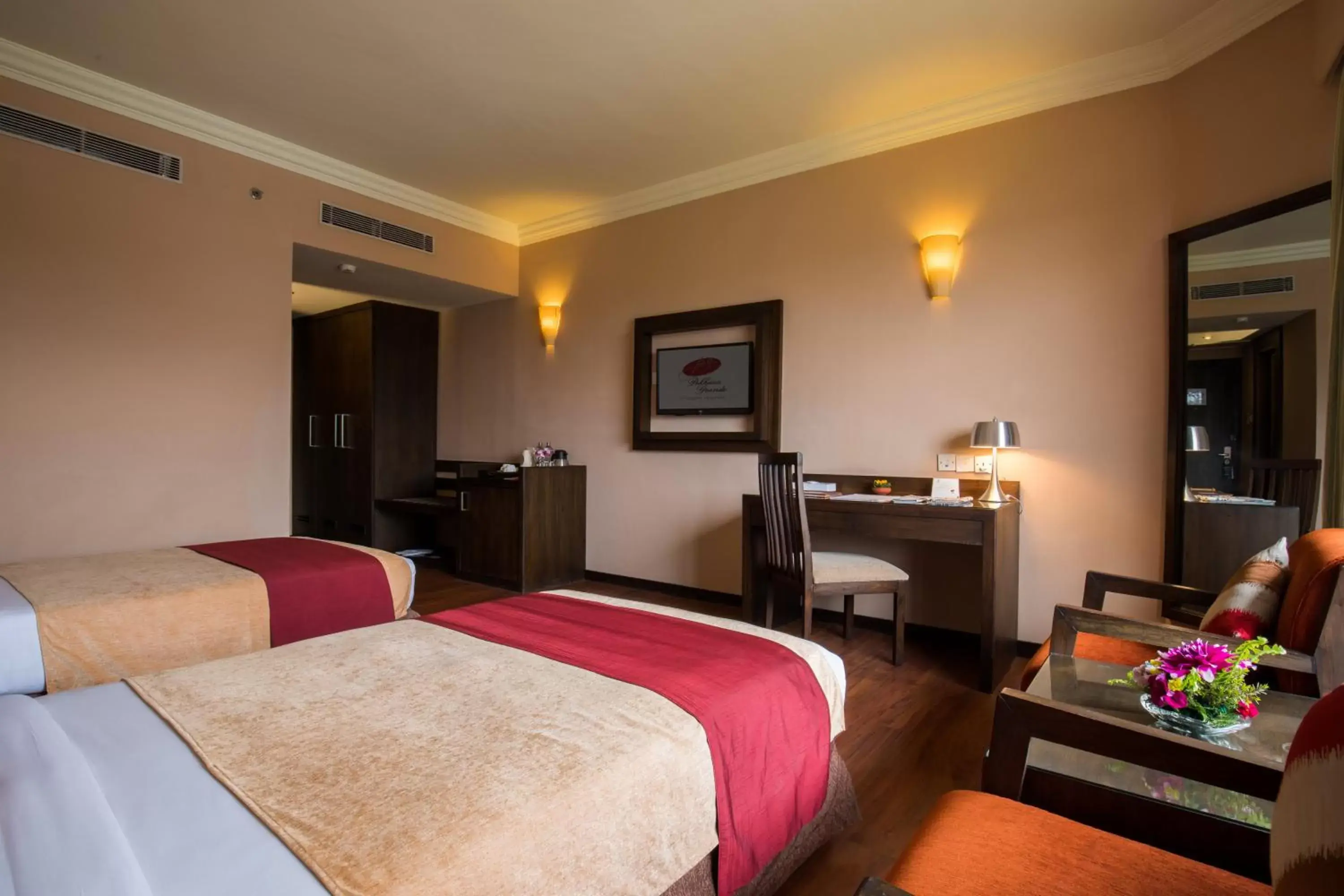 Bedroom, Bed in Hotel Pokhara Grande