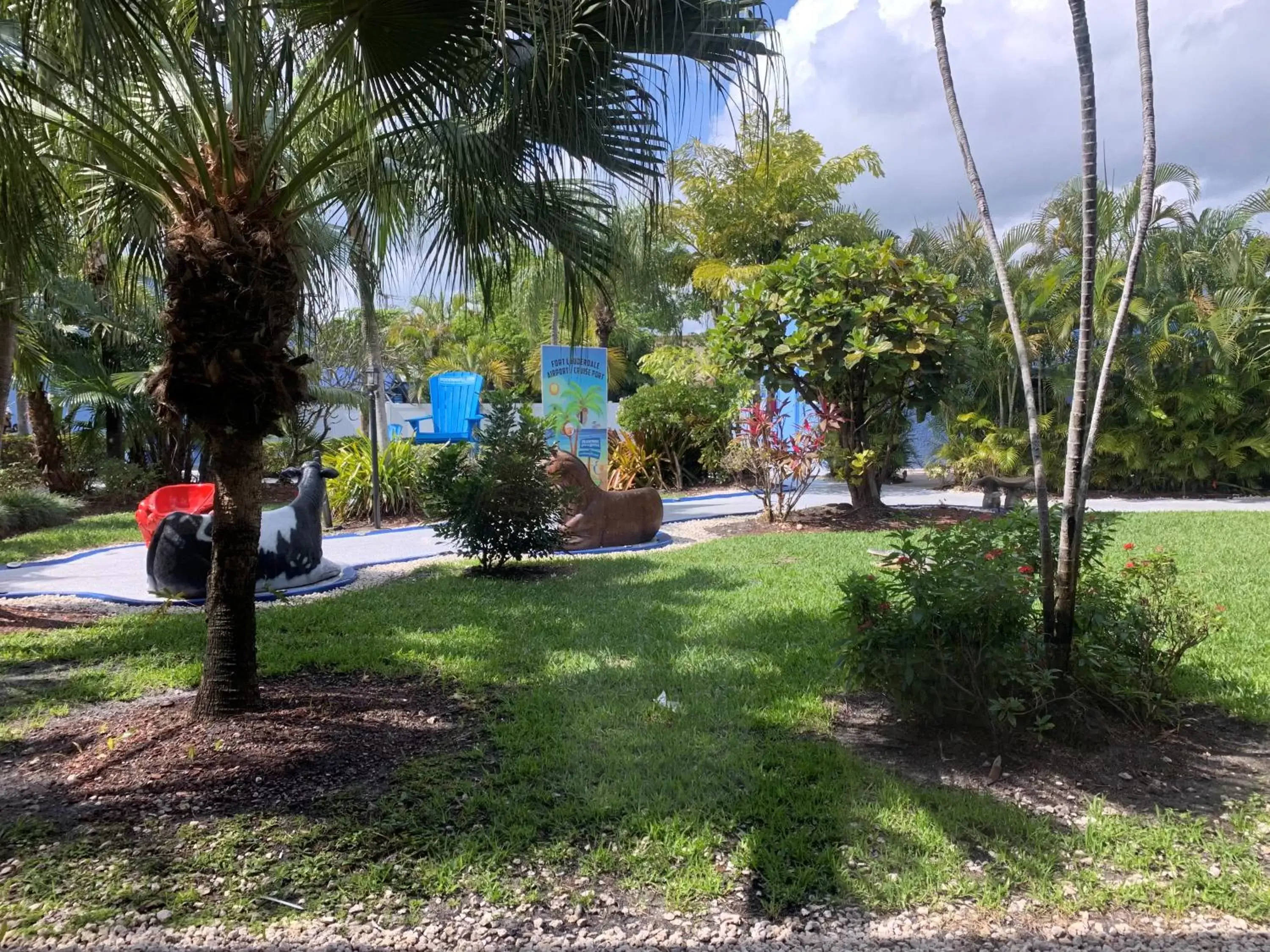 Garden in Rodeway Inn & Suites Fort Lauderdale Airport & Cruise Port
