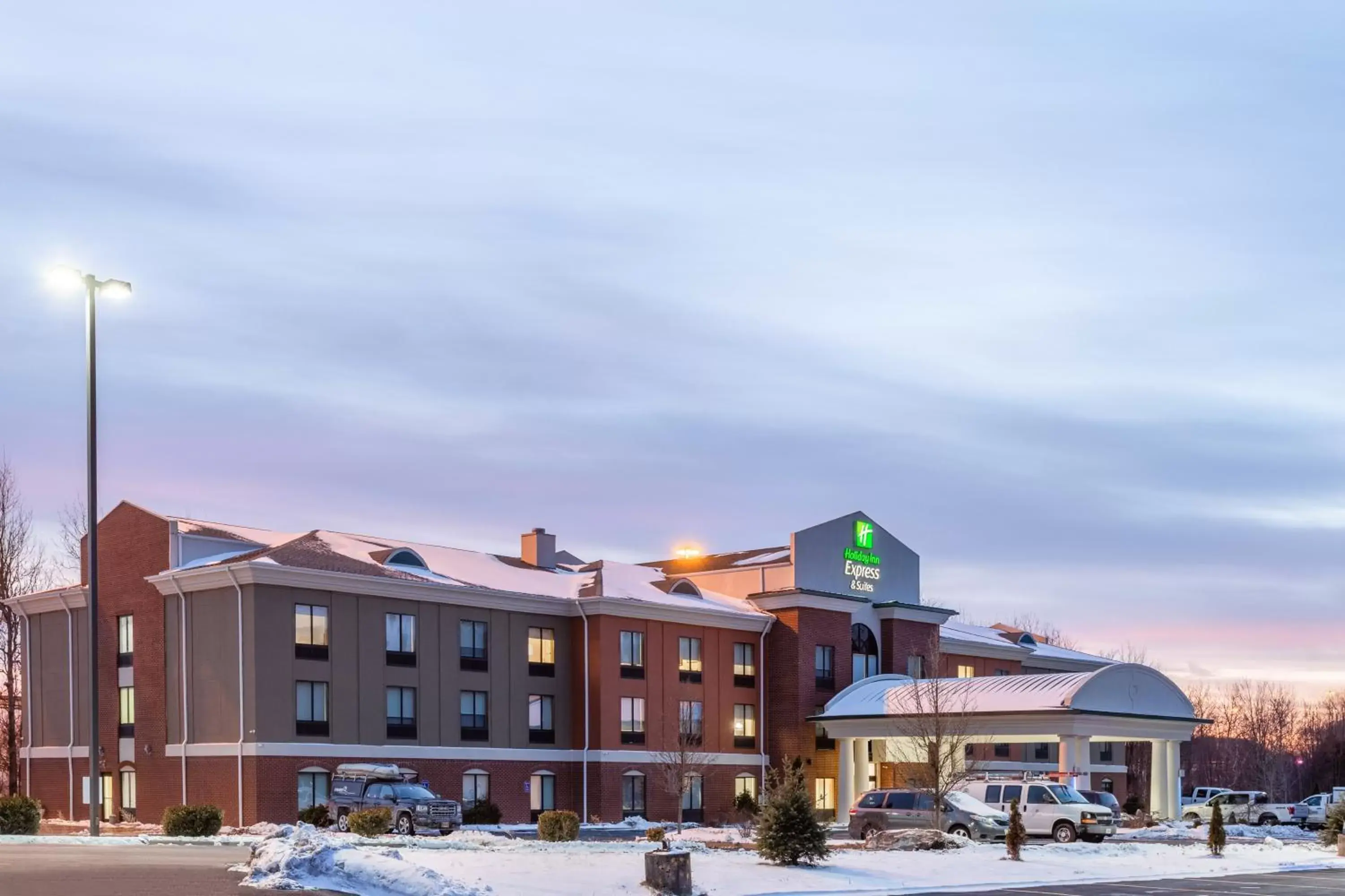 Property Building in Holiday Inn Express & Suites White Haven - Poconos, an IHG hotel