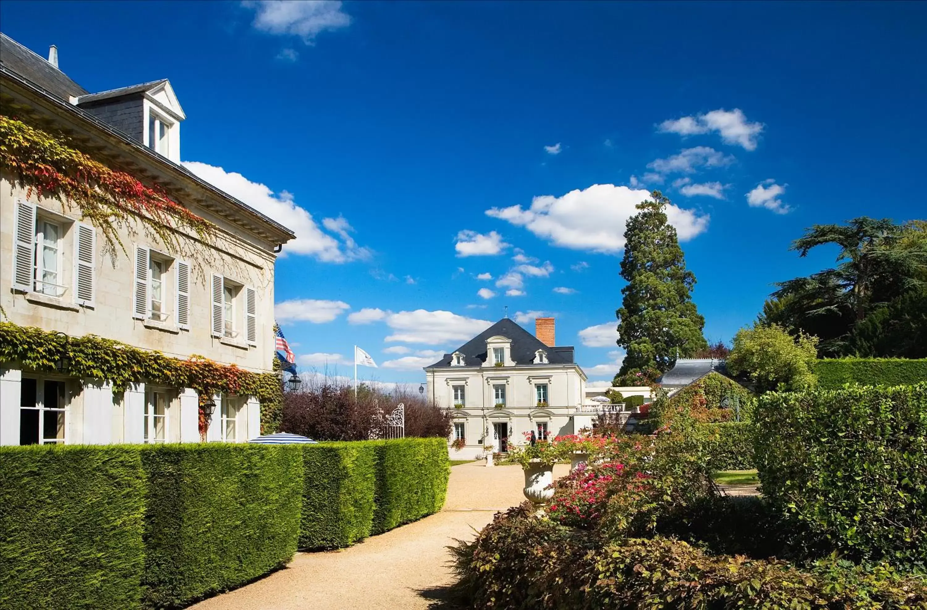 Facade/entrance, Property Building in Hôtel Le Choiseul