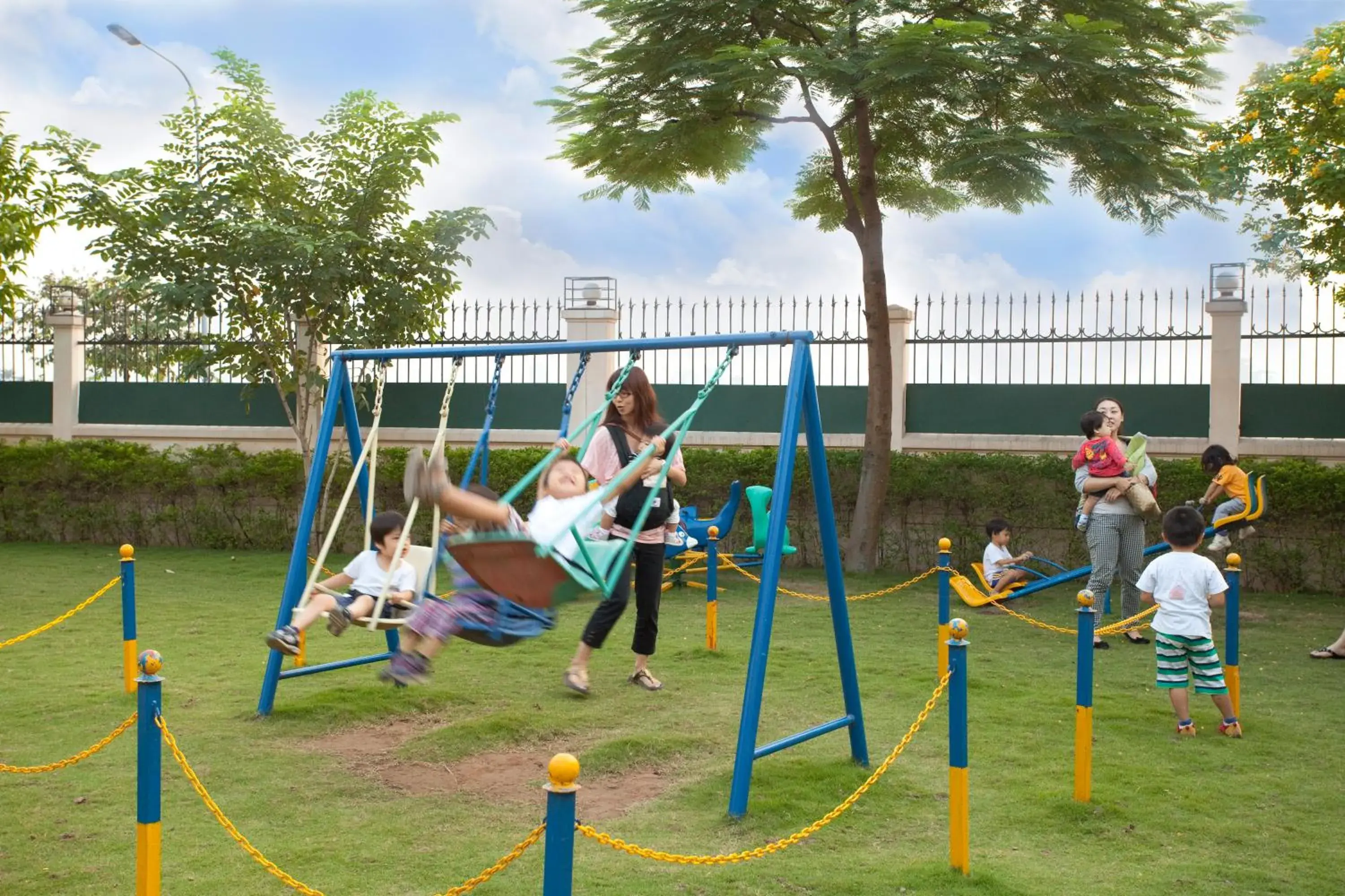 Children play ground, Children's Play Area in Diamond Westlake Suites