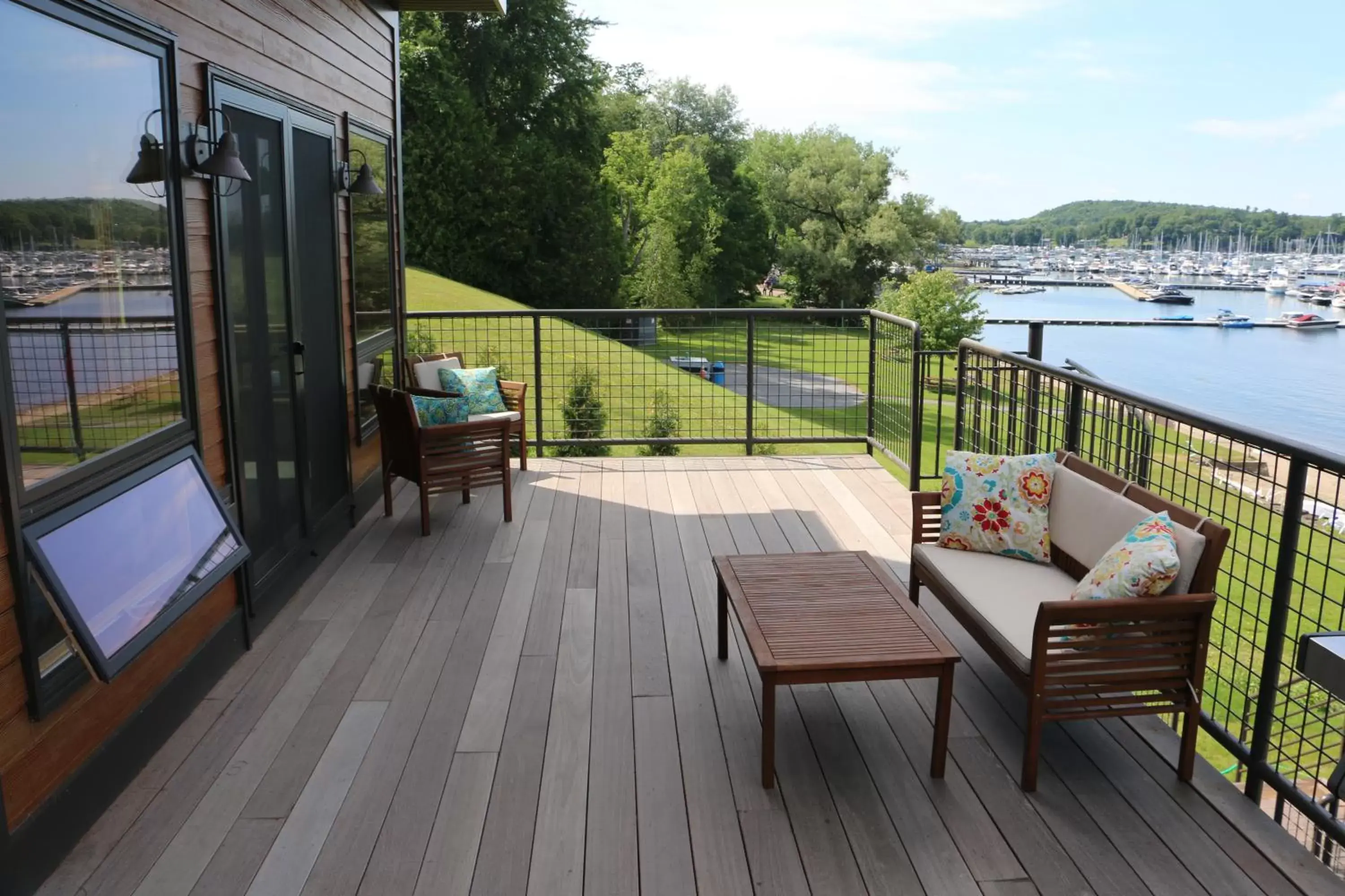 Balcony/Terrace, Patio/Outdoor Area in Lakeshore Vermont
