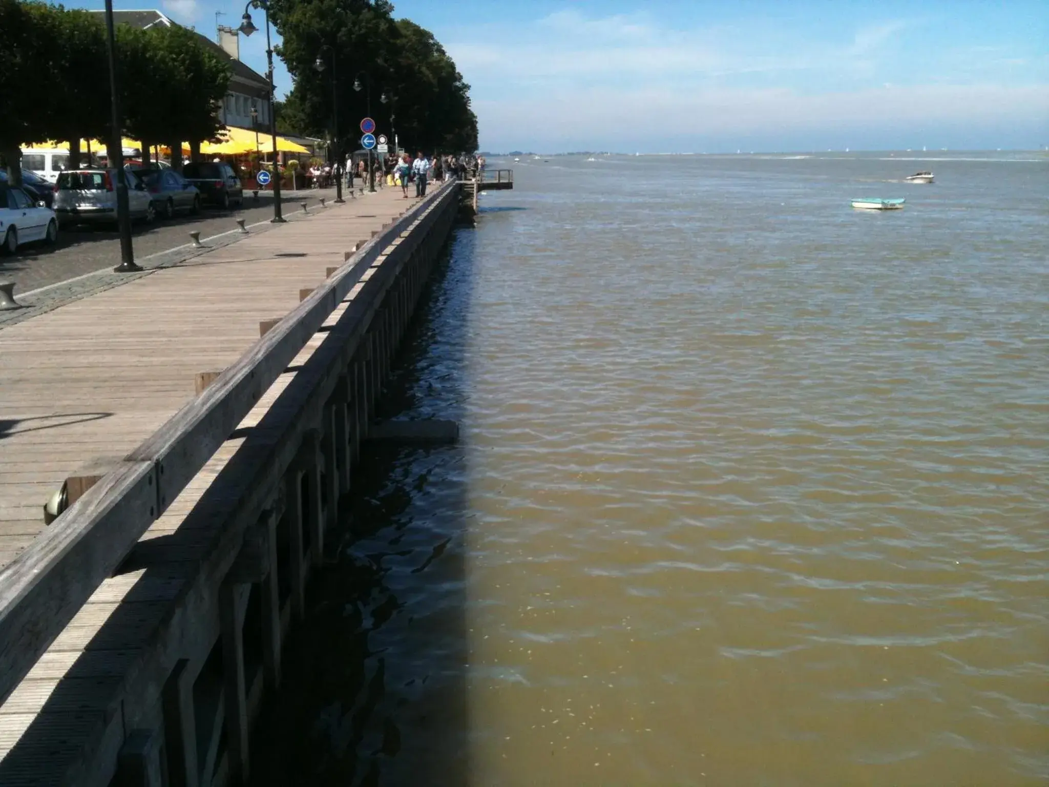 Area and facilities, Beach in Hotel du Port et des Bains