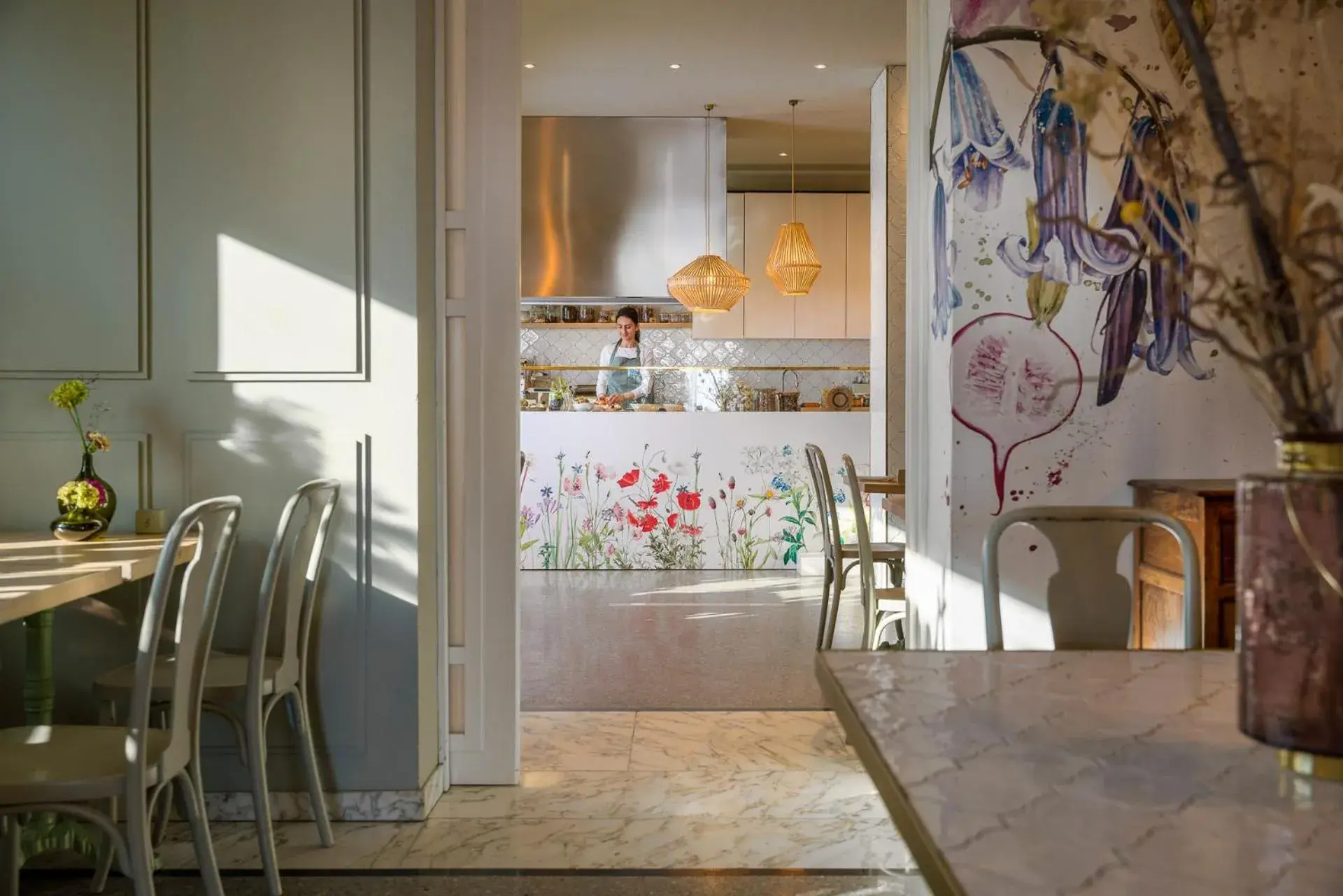 Seating area, Kitchen/Kitchenette in Hotel Villa Rosa Riviera