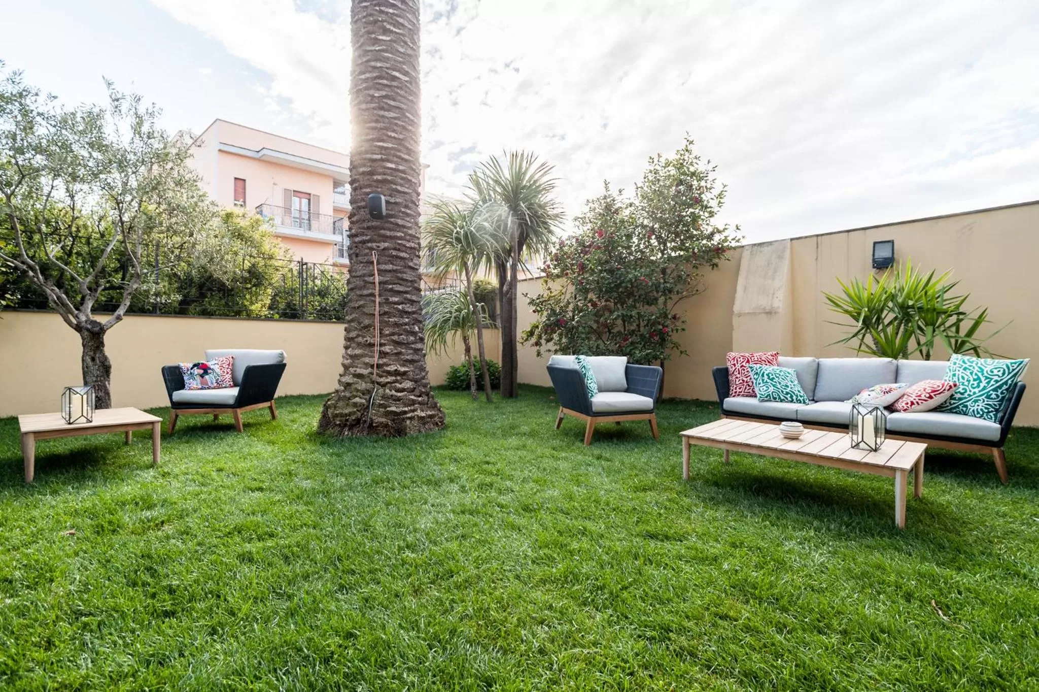 Other in Dream House Pompei