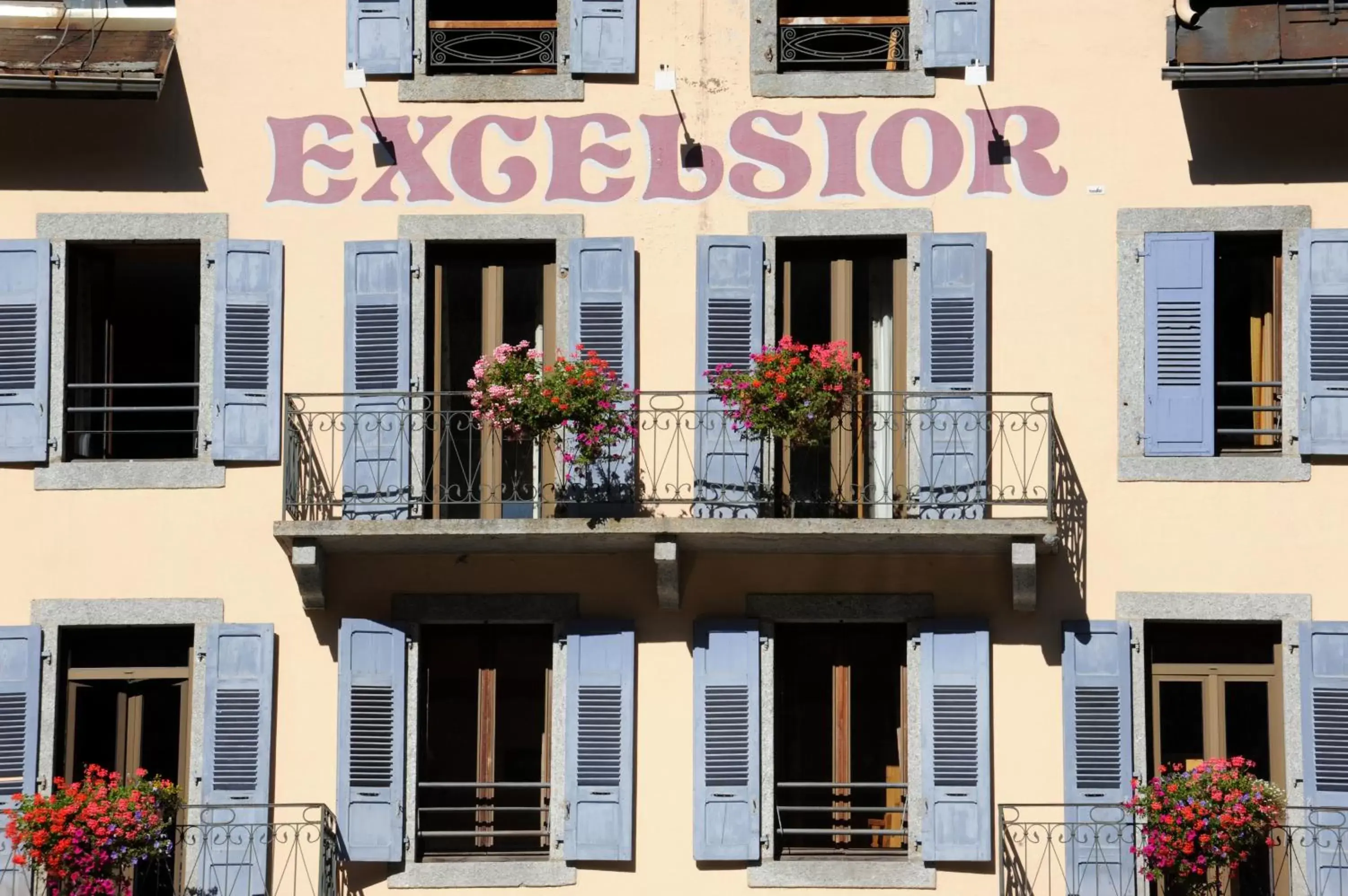 Facade/entrance, Property Building in Excelsior Chamonix Hôtel & Spa