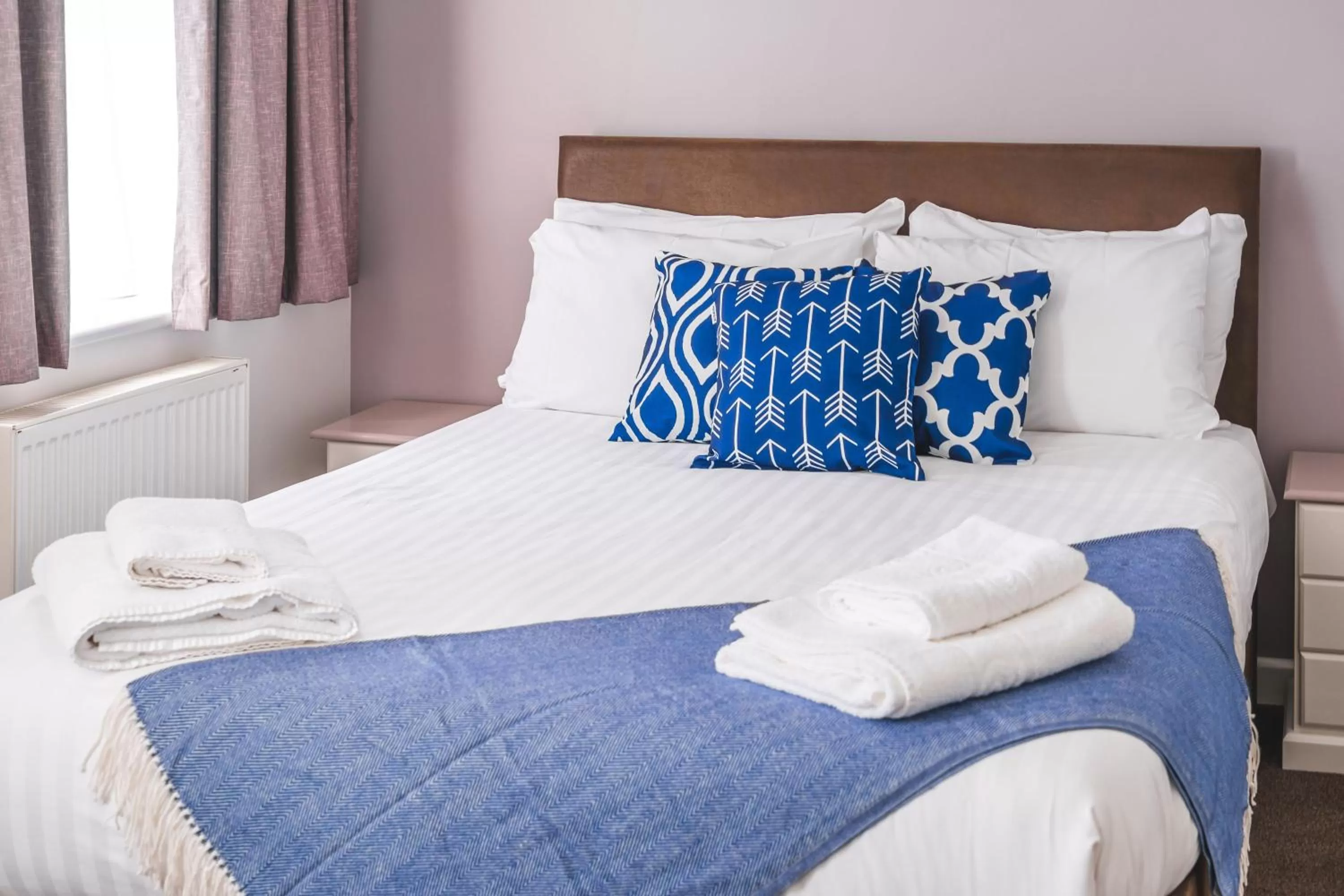 Bed in Portbyhan Hotel