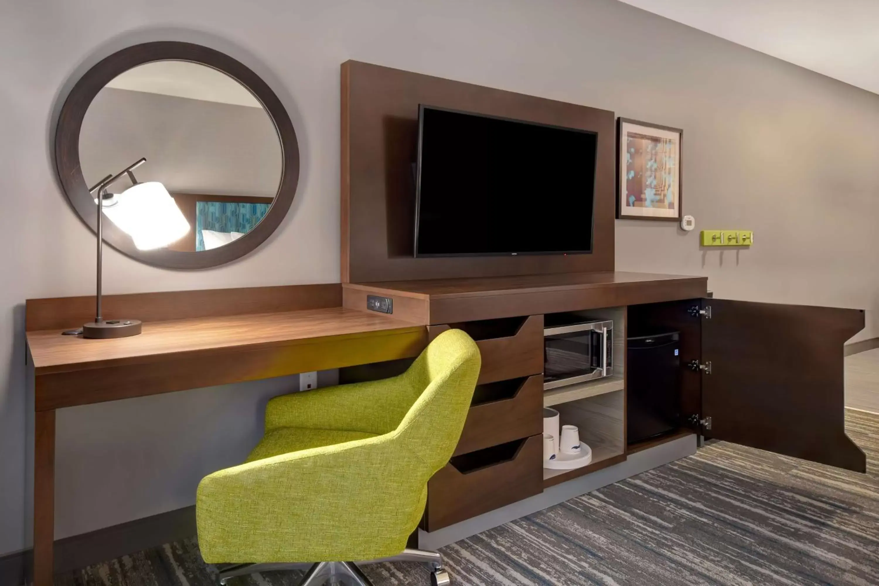 Bedroom in Hampton Inn Pleasant View Bedroom in Hampton Inn Pleasant View