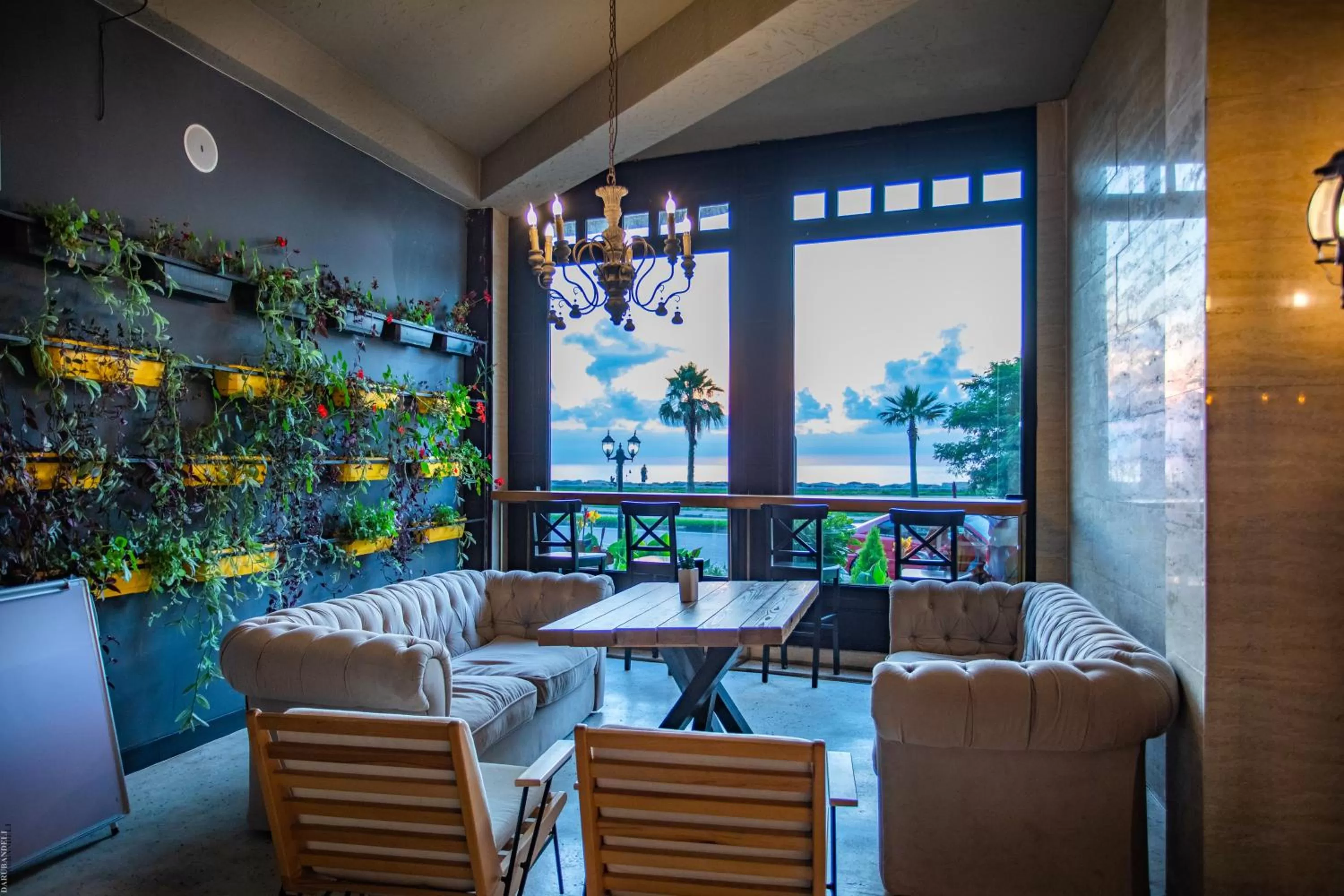 Lounge or bar in Boulevardside