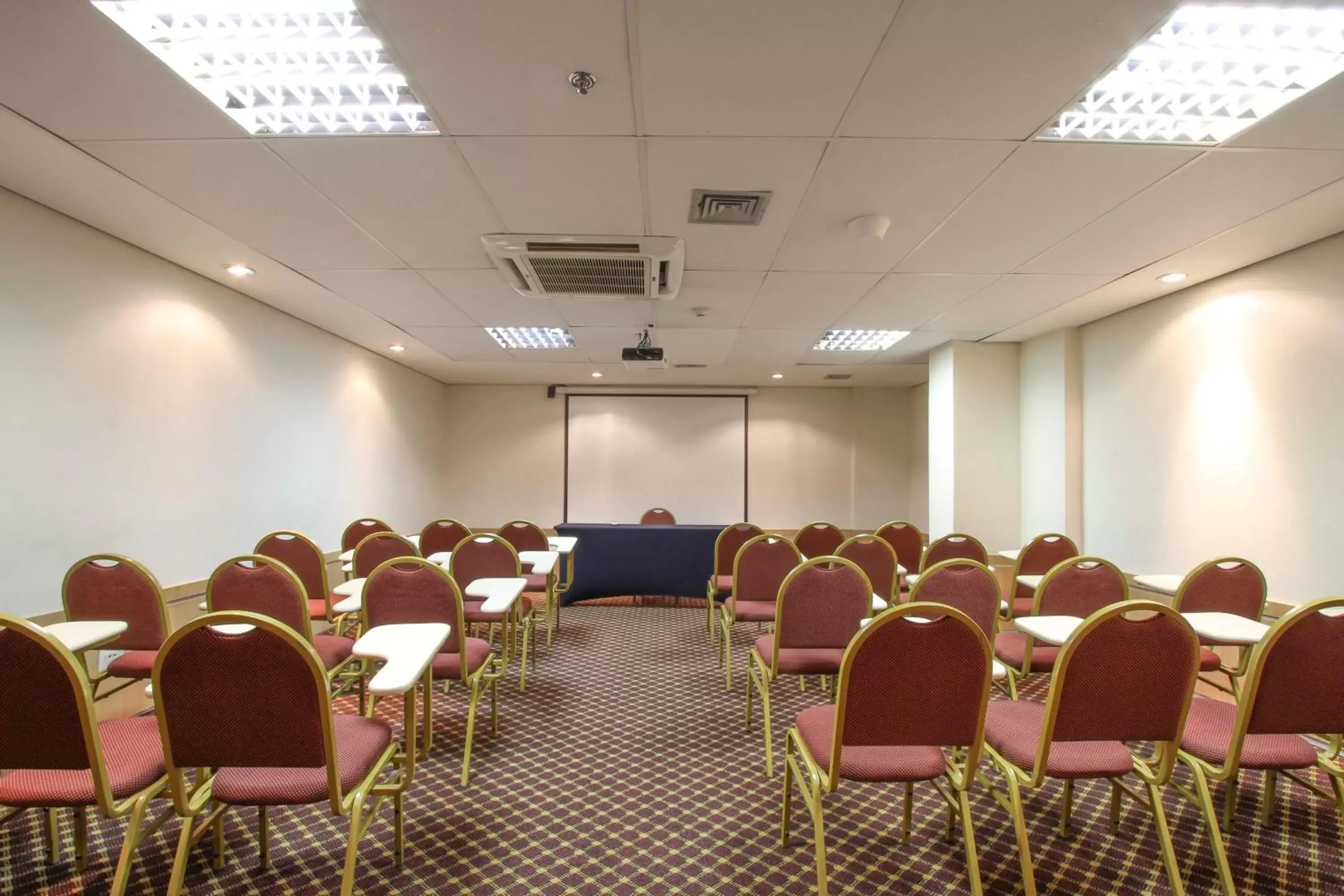 Meeting/conference room in Royal Jardins Boutique Hotel