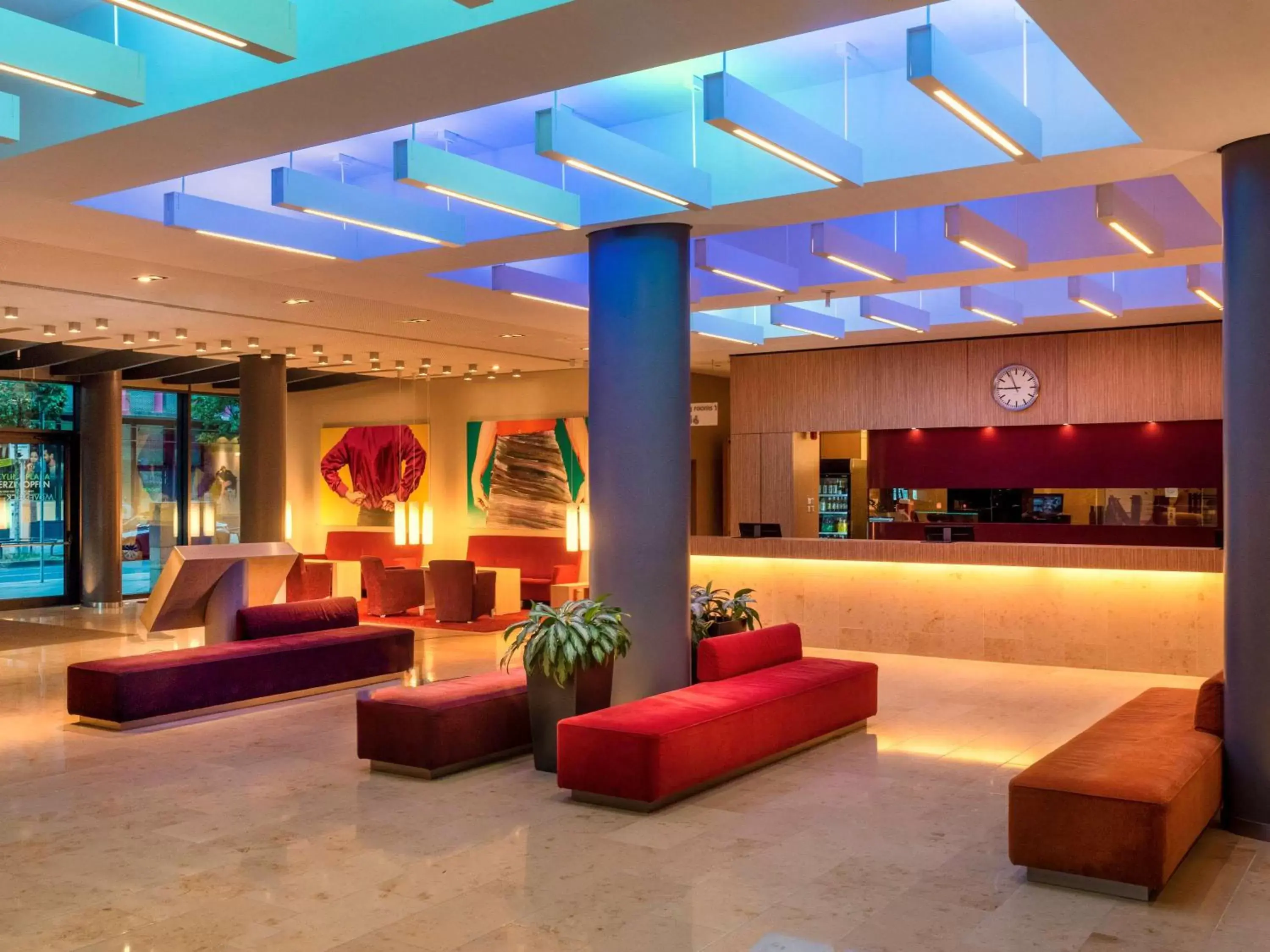 Business facilities, Lobby/Reception in Mövenpick Hotel Frankfurt City Messe