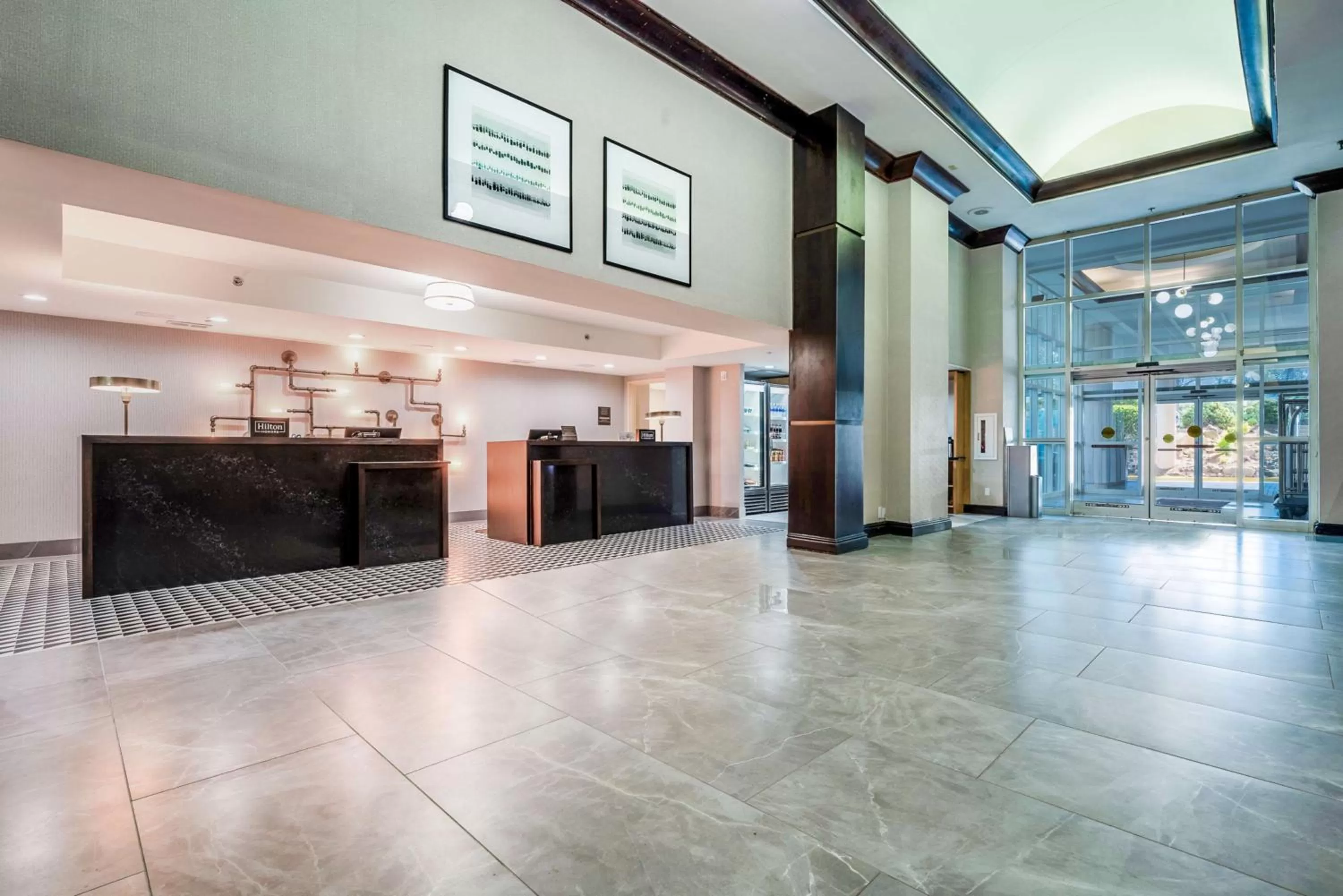 Lobby or reception in DoubleTree by Hilton South Charlotte Tyvola