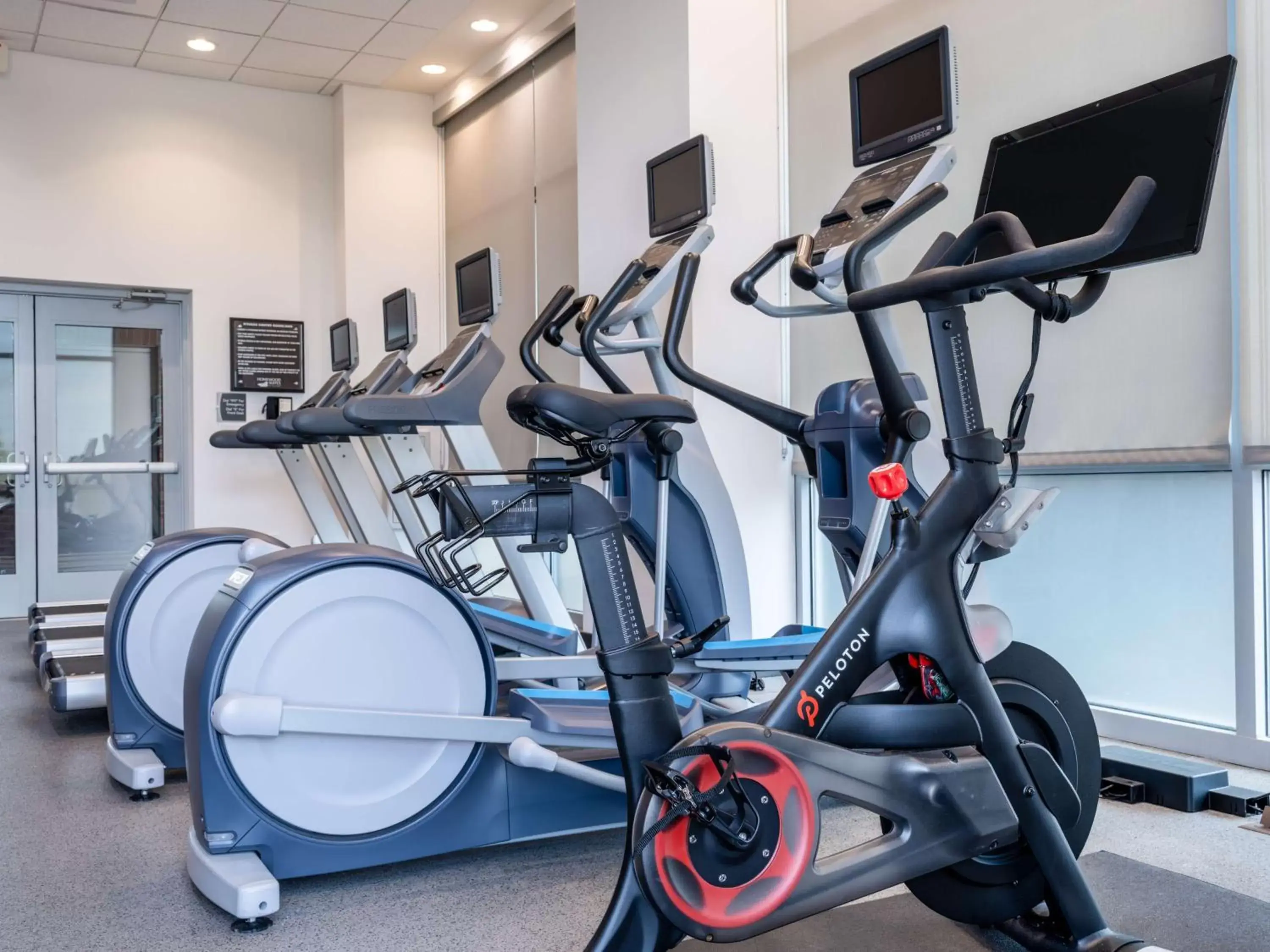 Fitness centre/facilities, Fitness Center/Facilities in Homewood Suites By Hilton North Charleston