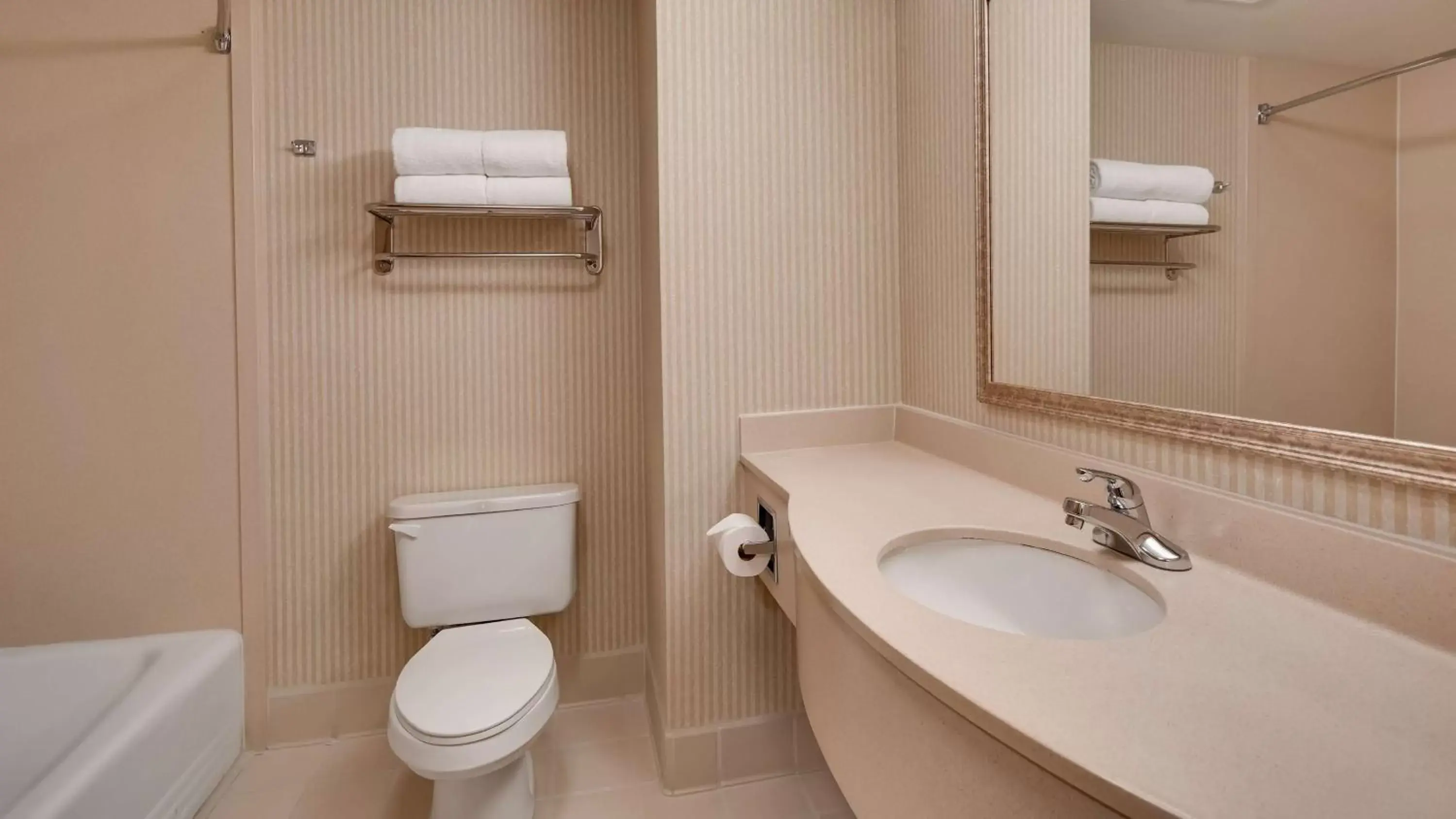 Bathroom in SureStay Plus Hotel by Best Western Cheyenne