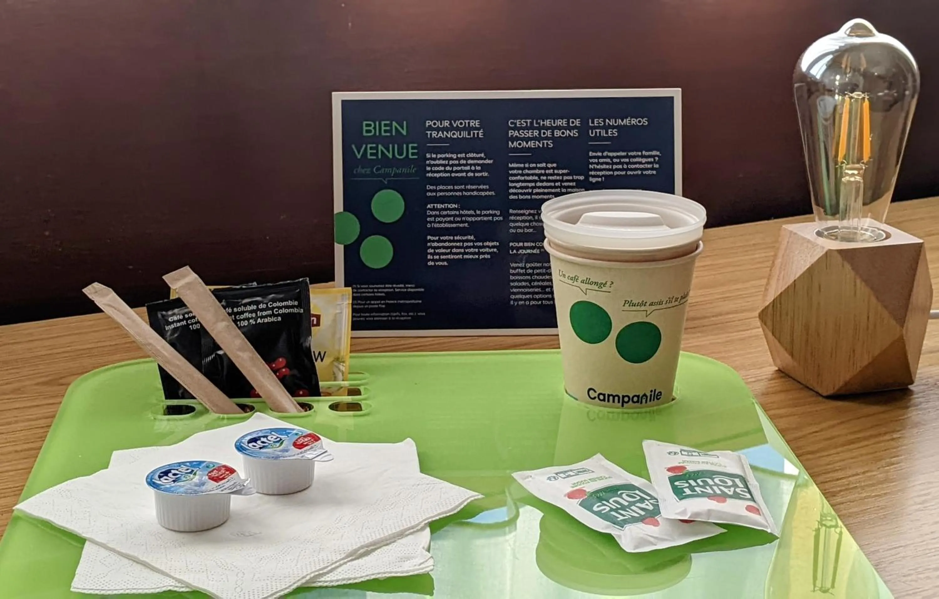 Coffee/tea facilities in Campanile Salon-De-Provence
