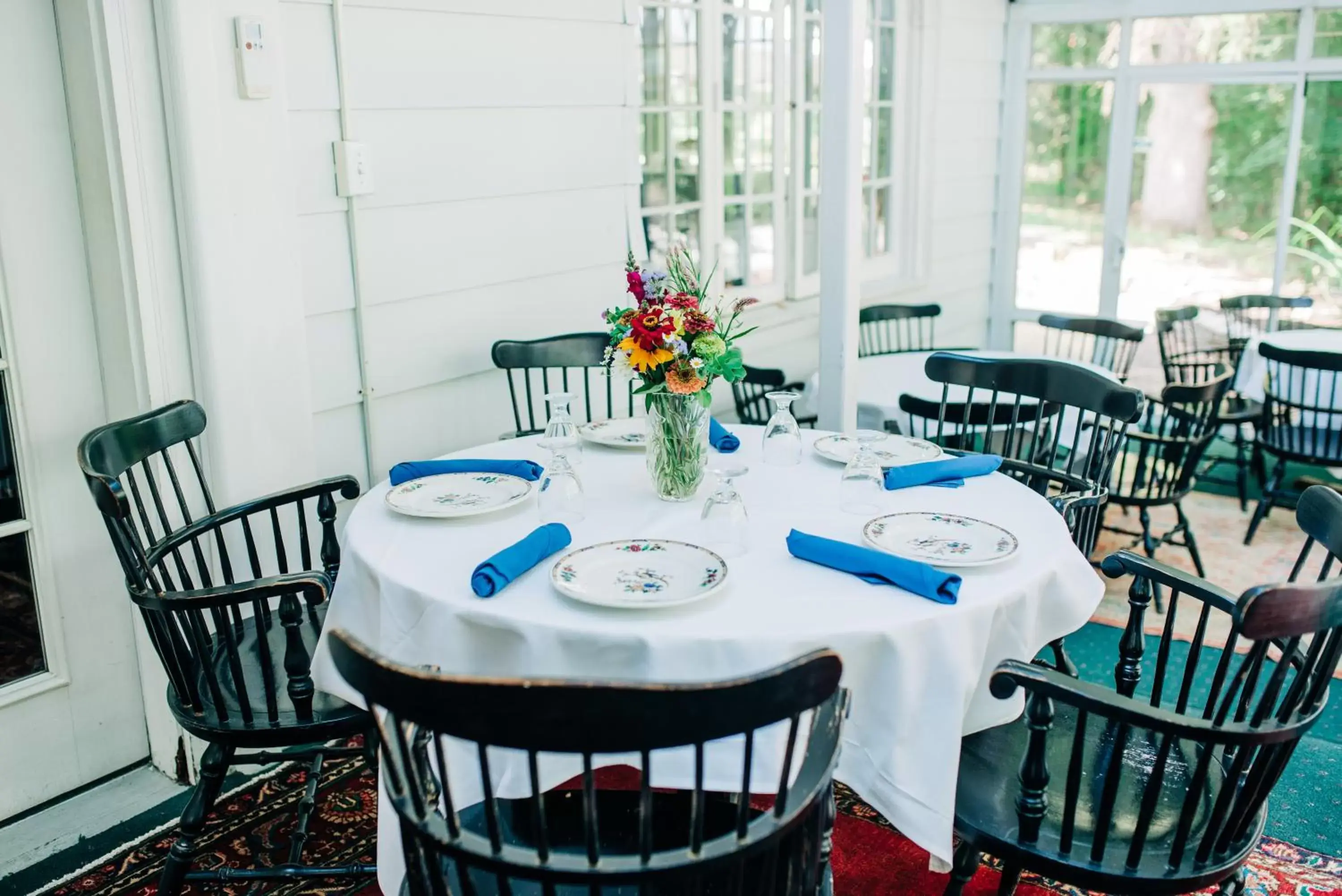 Restaurant/places to eat in Benn Conger Inn Restaurant/places to eat in Benn Conger Inn