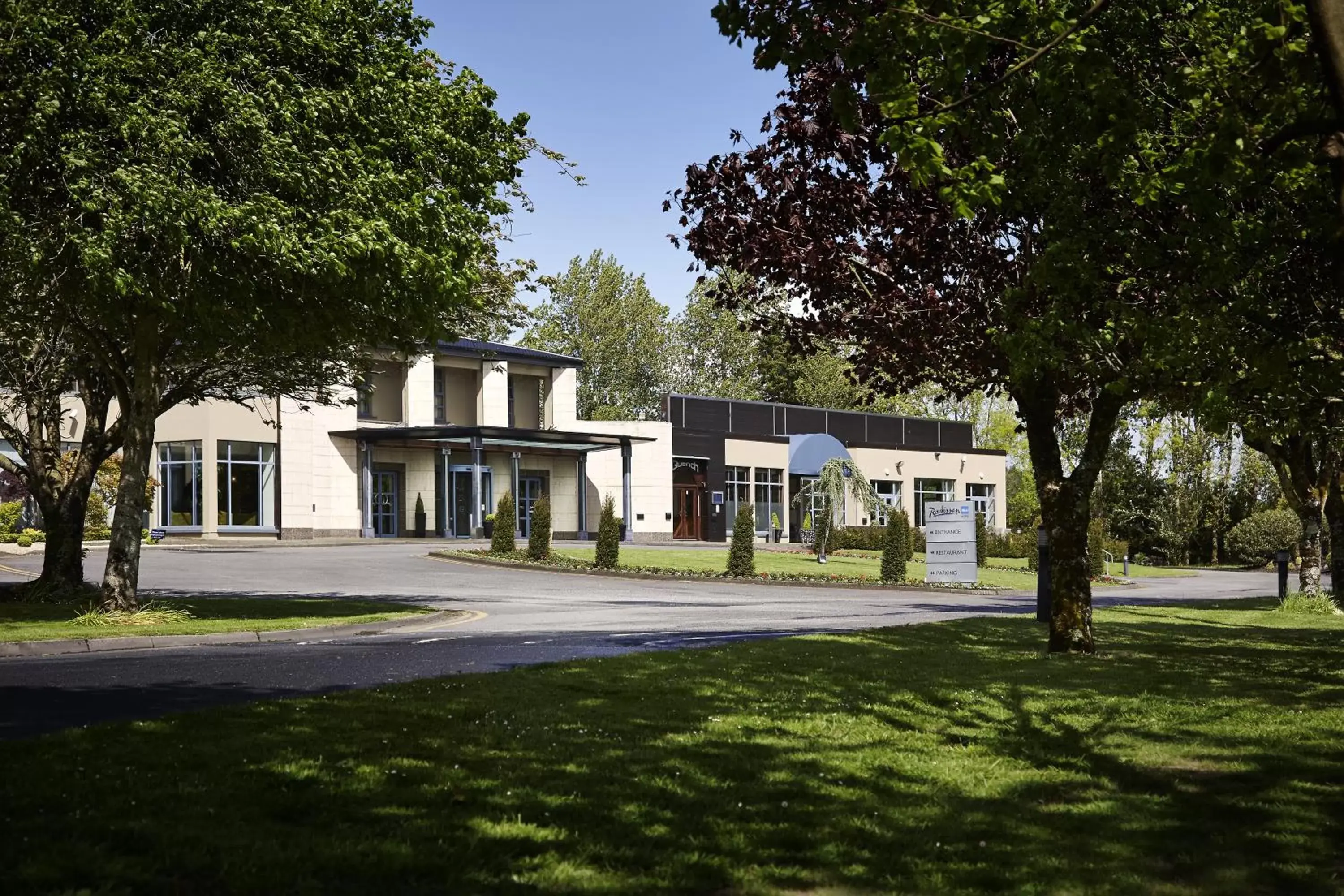 Area and facilities, Property Building in Radisson BLU Hotel and Spa, Limerick