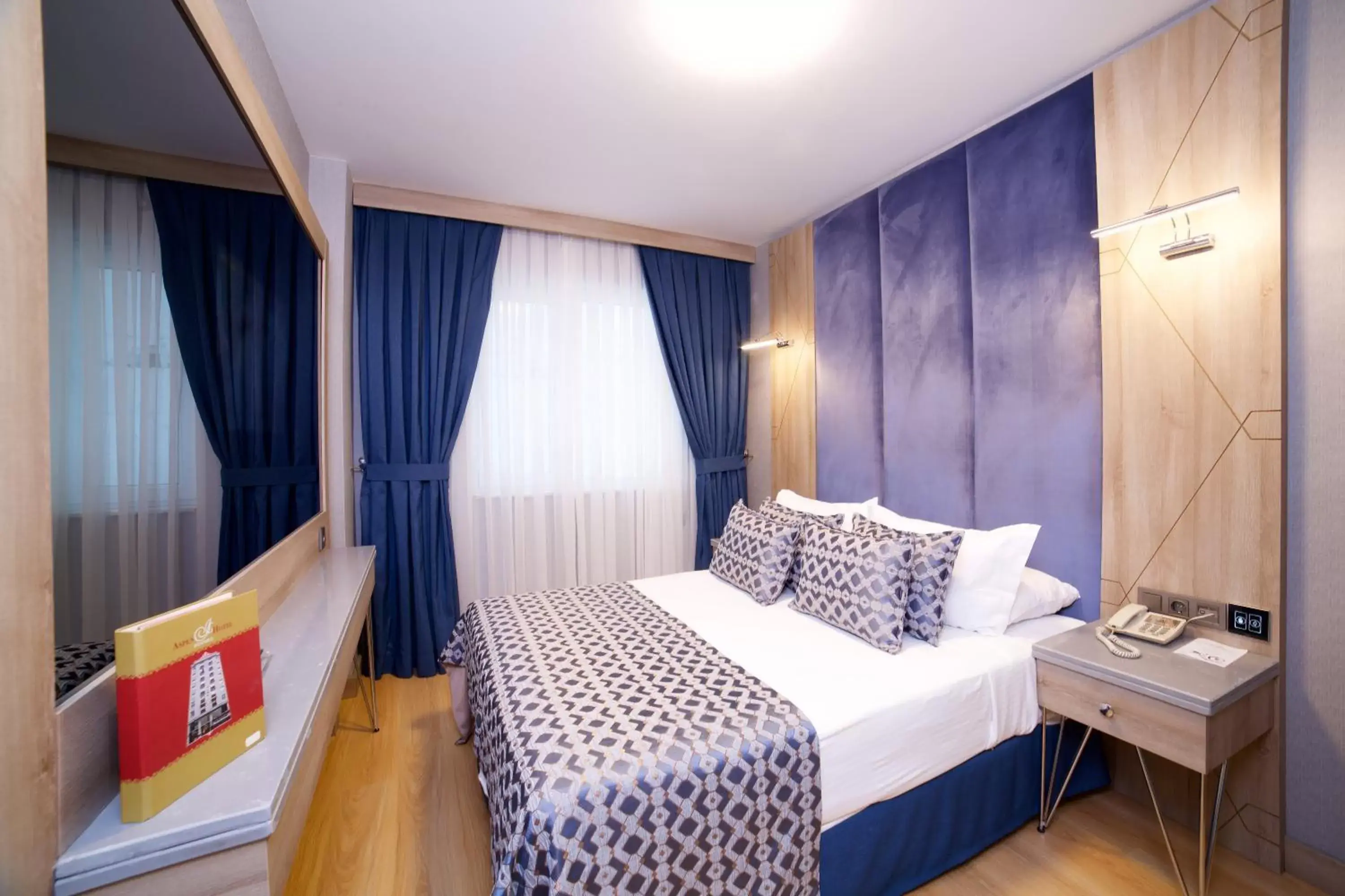 Bed in Aspen Hotel Istanbul