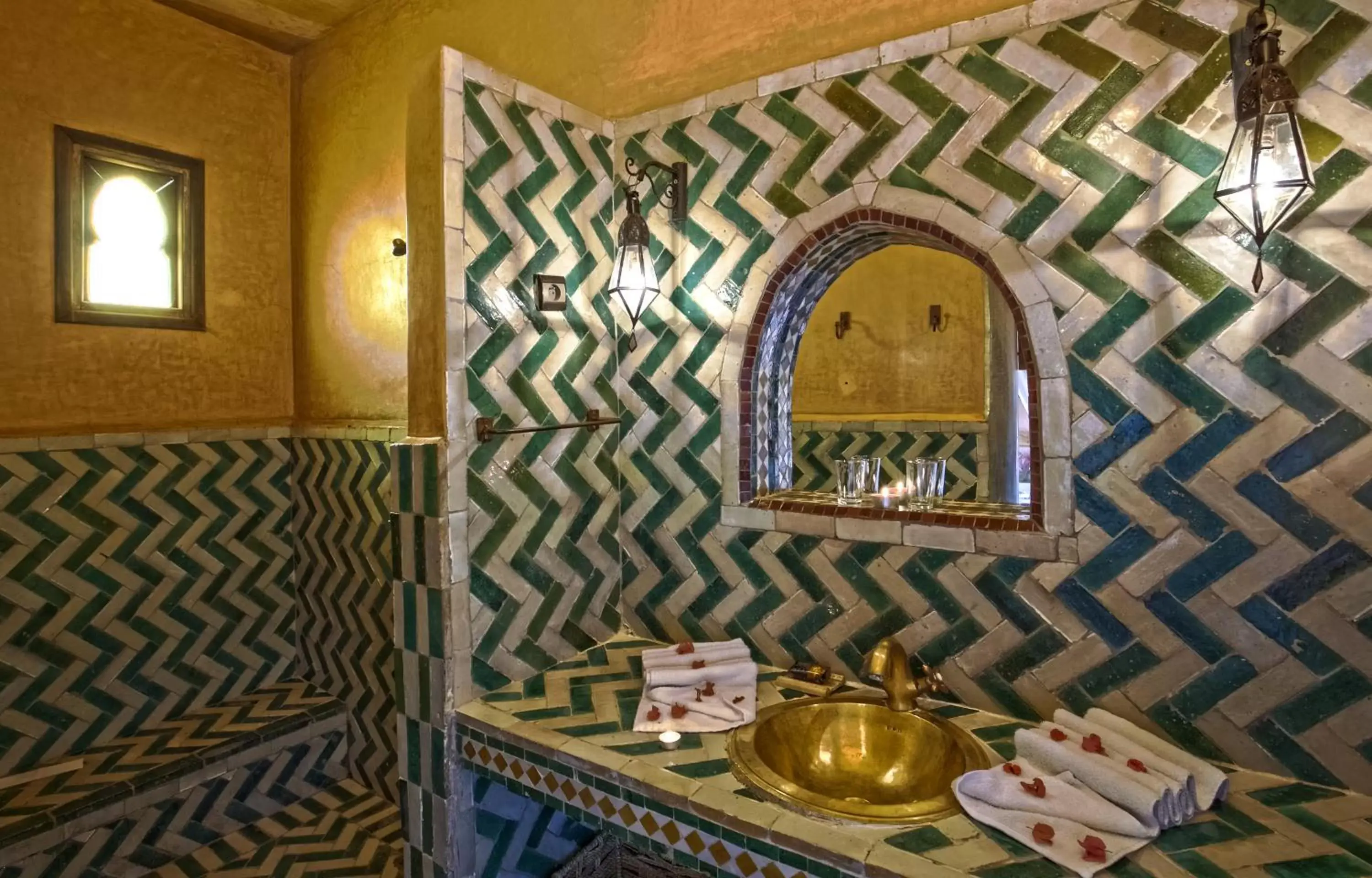Bathroom in Hotel Kasbah Le Mirage & Spa