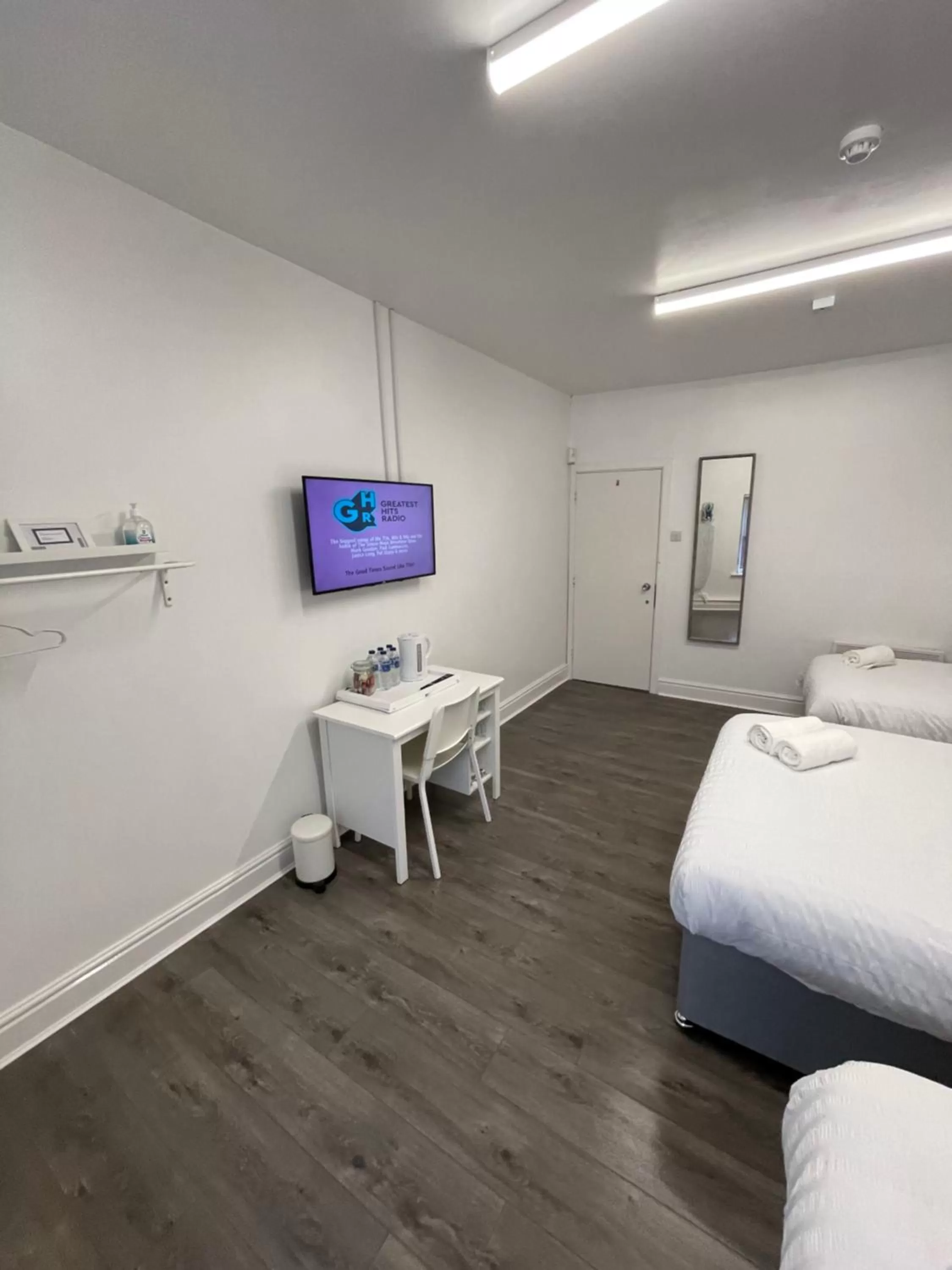 TV/Entertainment Center in County road rooms