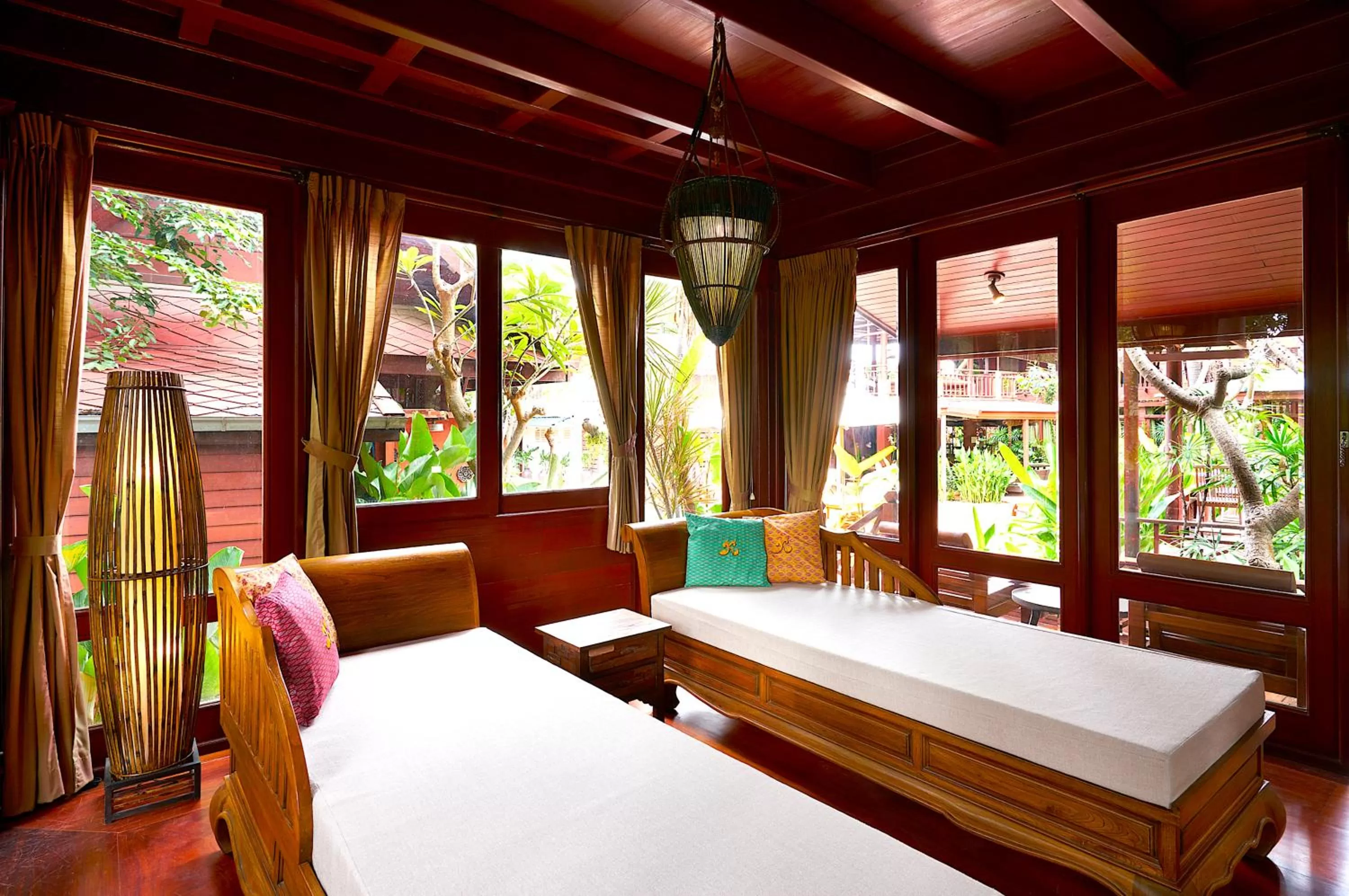 Property building, Bed in Ruenkanok Thaihouse Resort