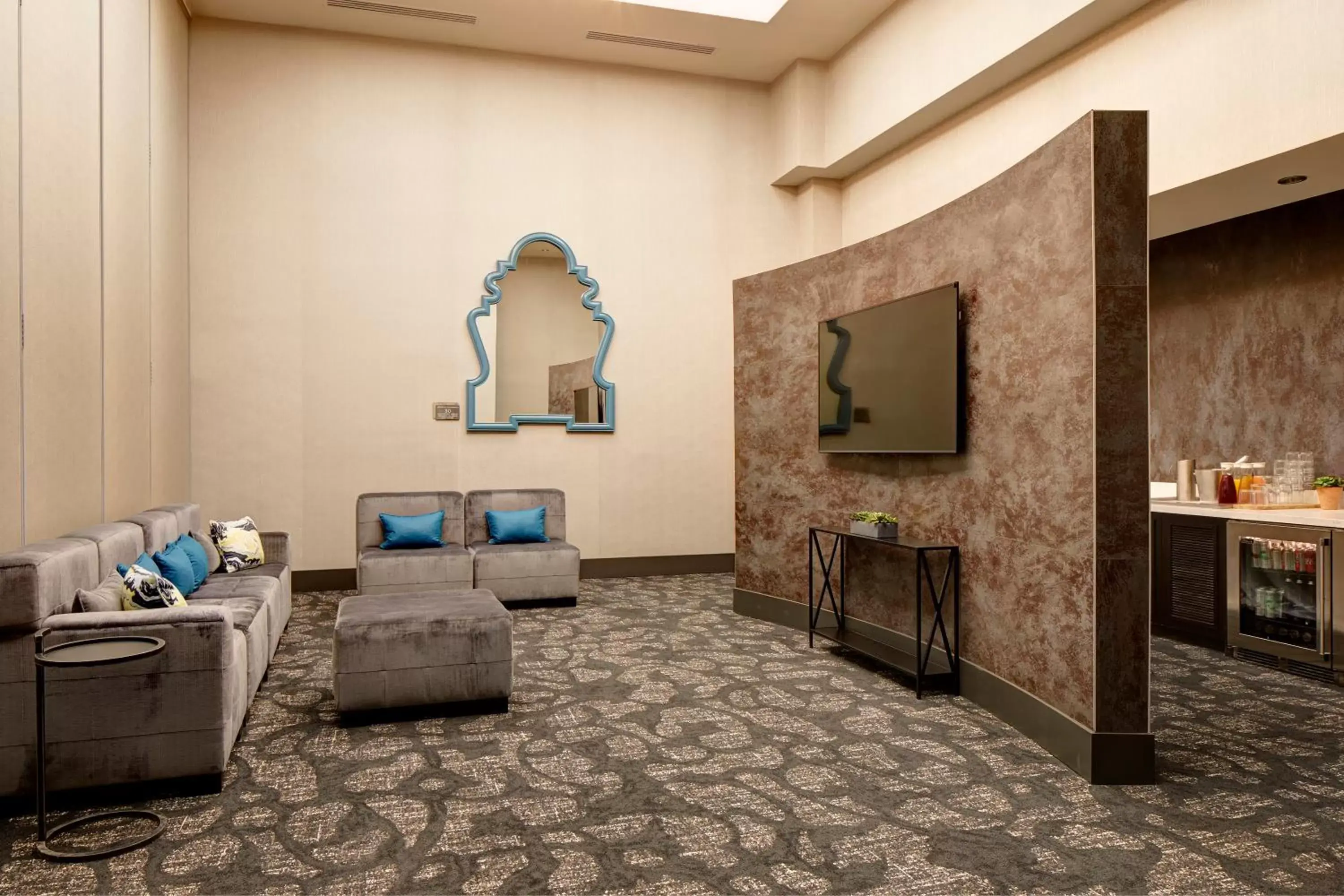 Meeting/conference room, Seating Area in Archer Hotel Florham Park