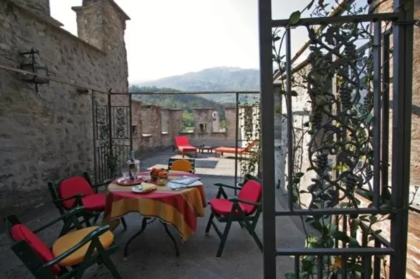Balcony/Terrace in Castrum di Serravalle