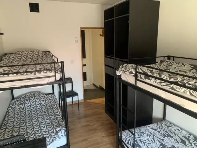 Bed in Hôtel Le National