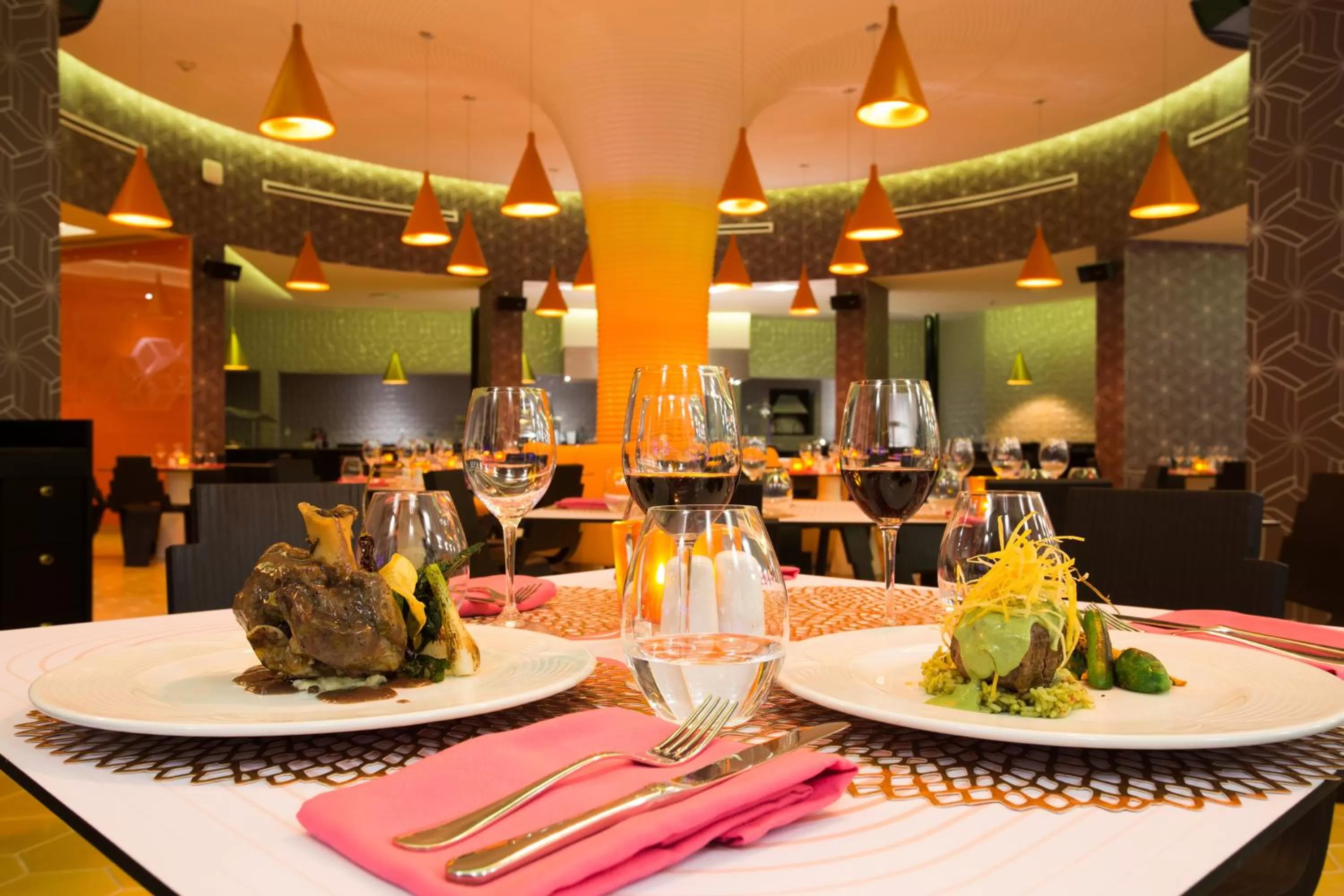 Restaurant/Places to Eat in The Tower by Temptation Cancun Resort - All Inclusive - Adults Only