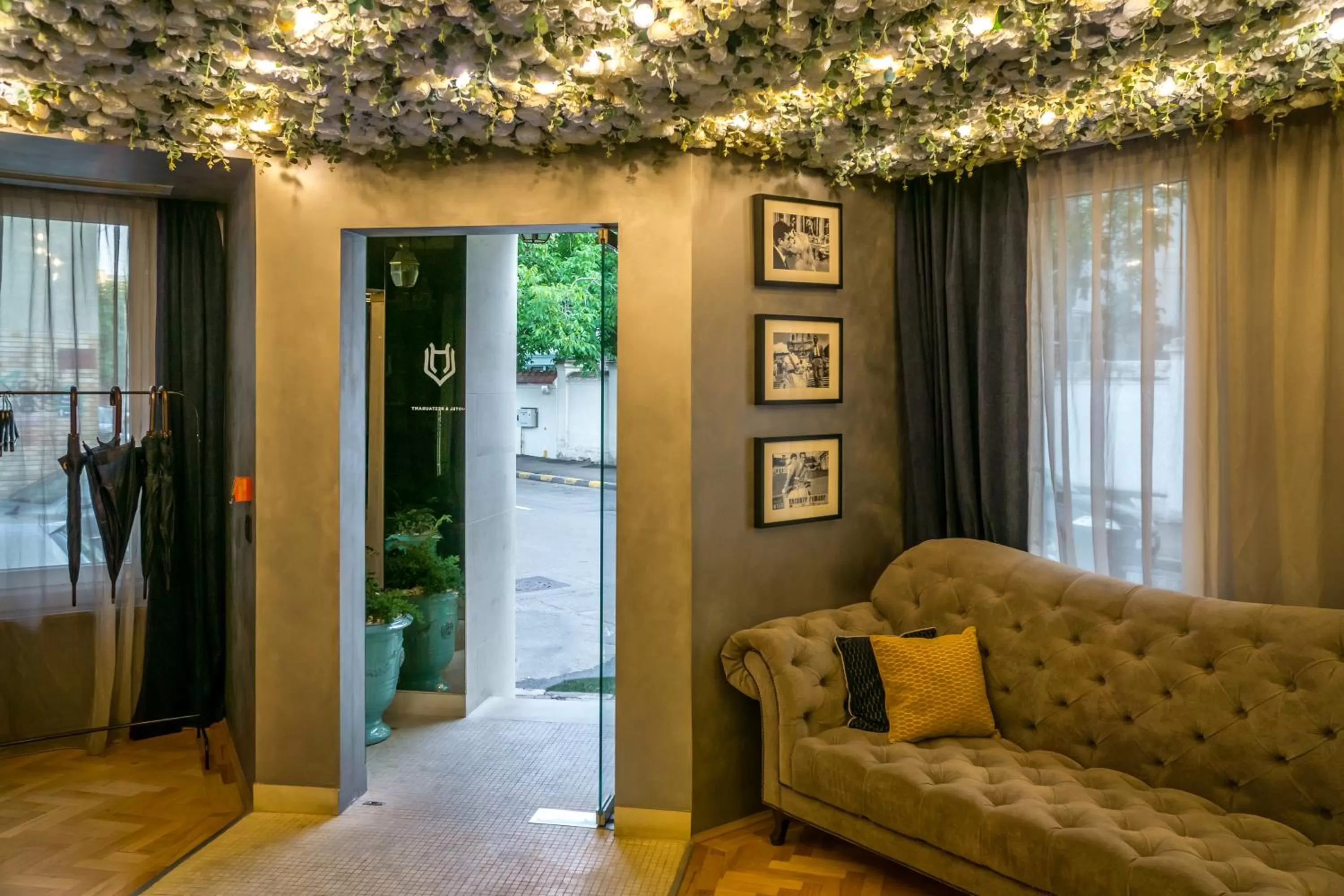 Property building in Venis Boutique Hotel