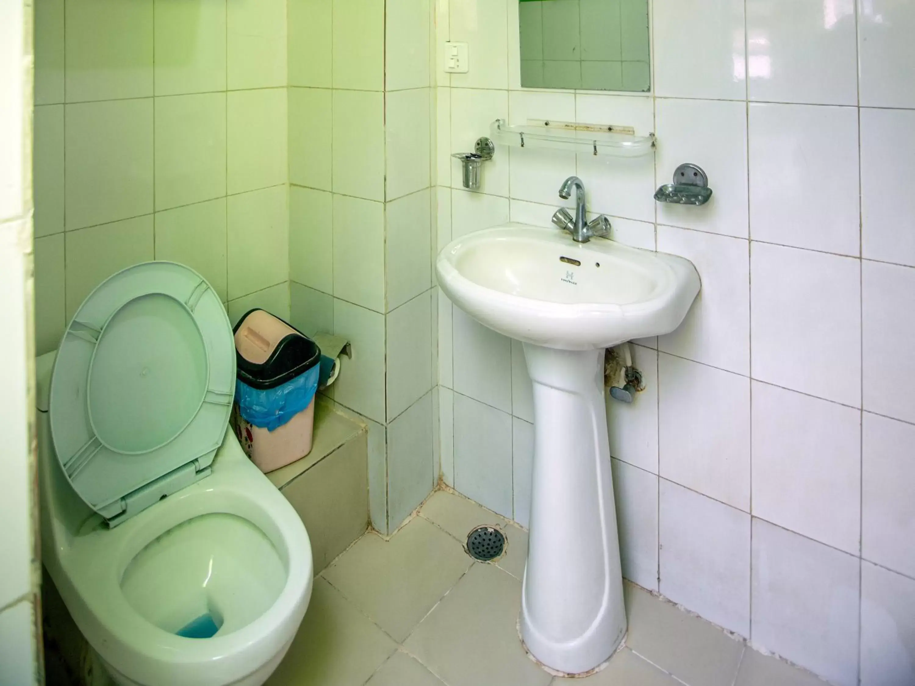 Toilet, Bathroom in Hotel Pomelo House