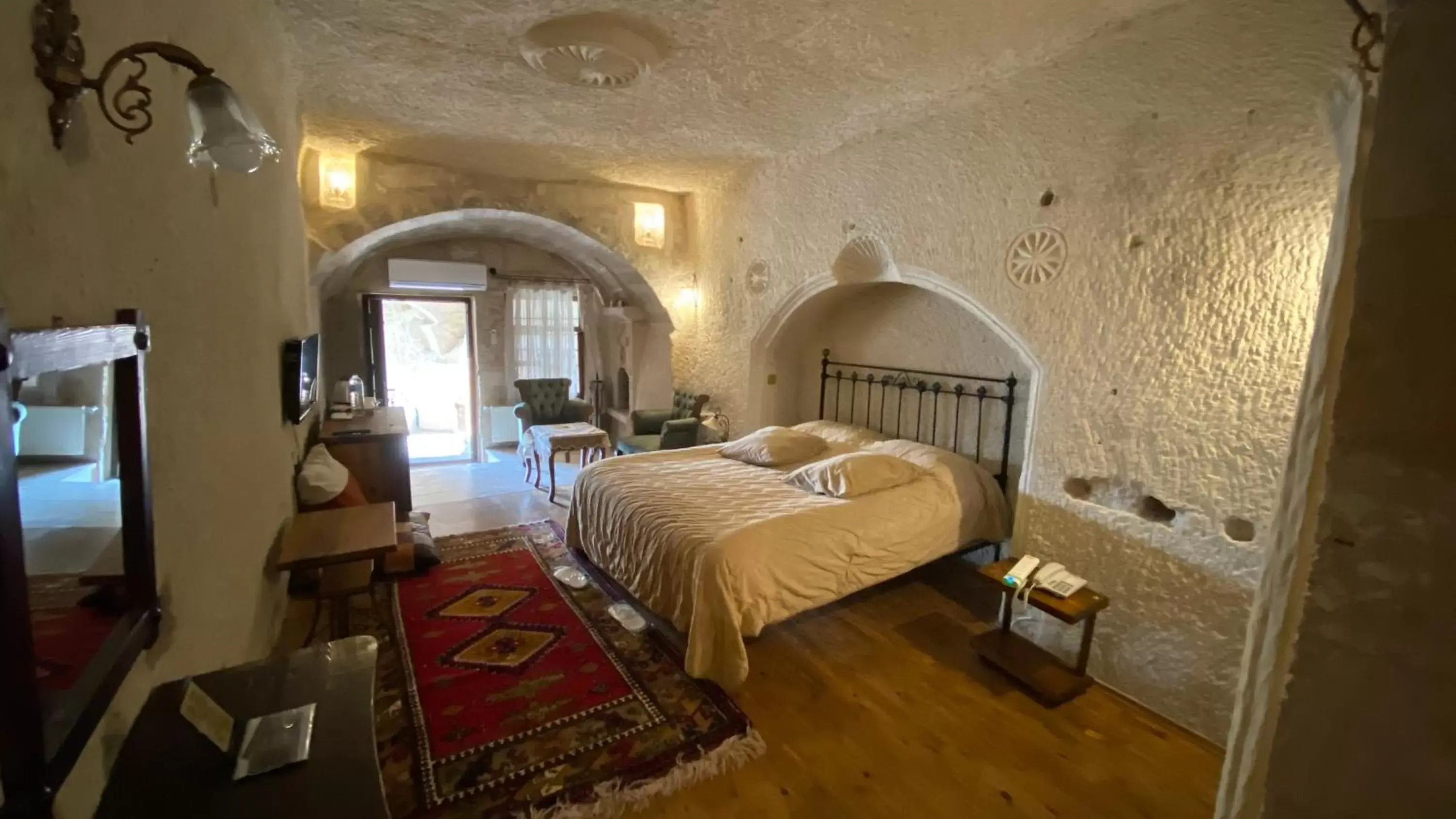 Massage, Bed in Aydinli Cave Hotel