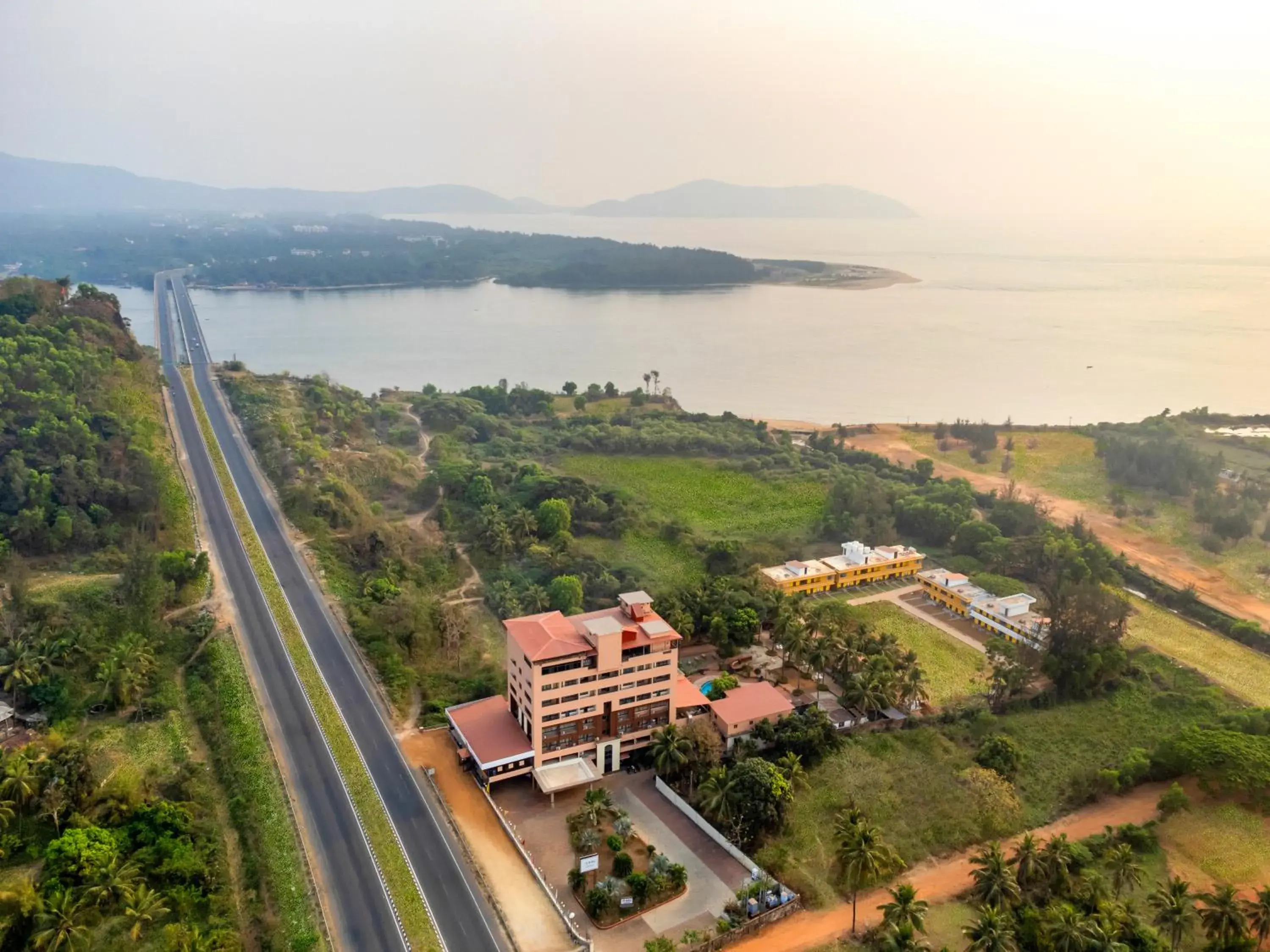 Property building, Bird's-eye View in Sterling Karwar