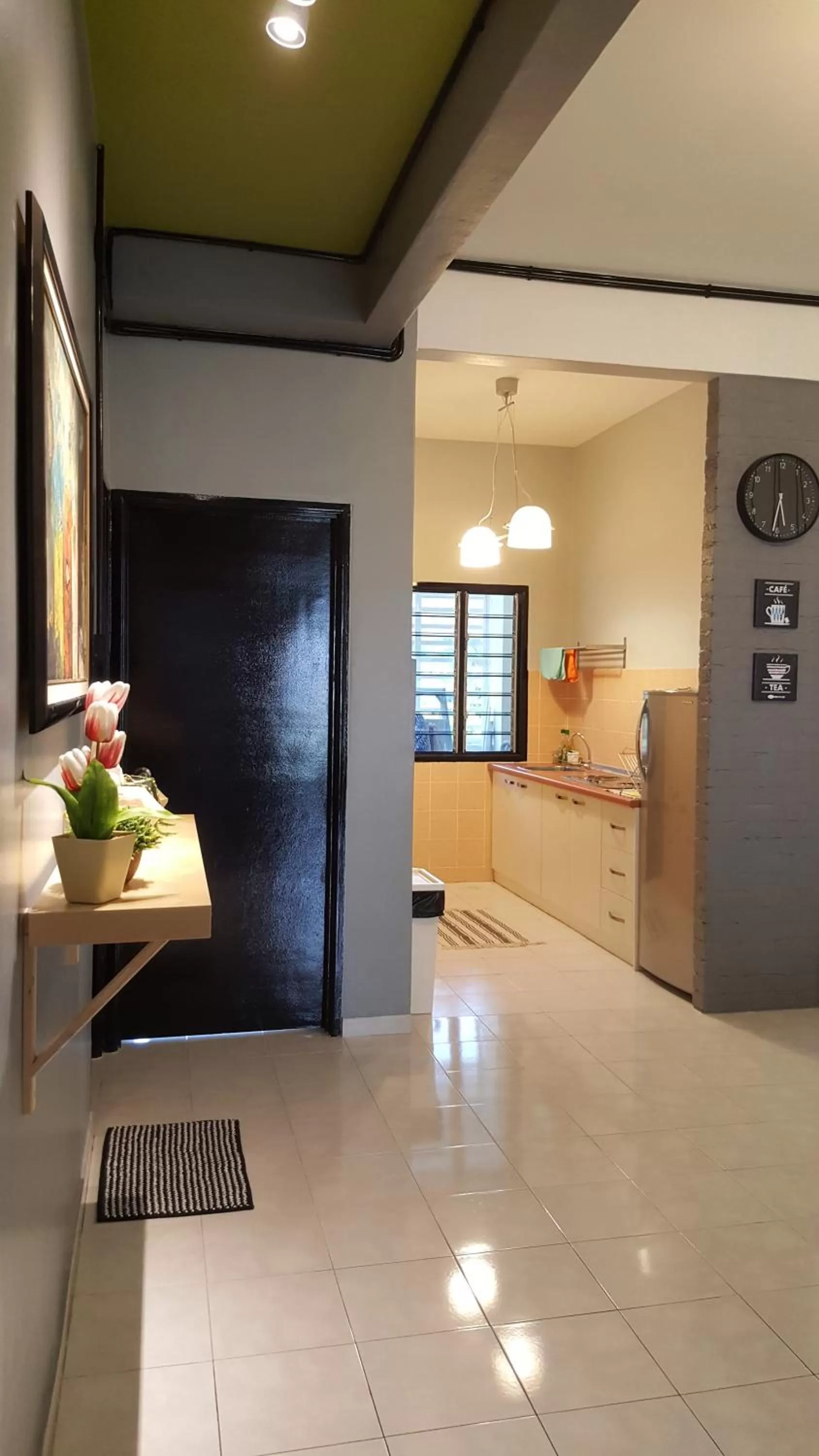 Kitchen or kitchenette in Tulip Hotel