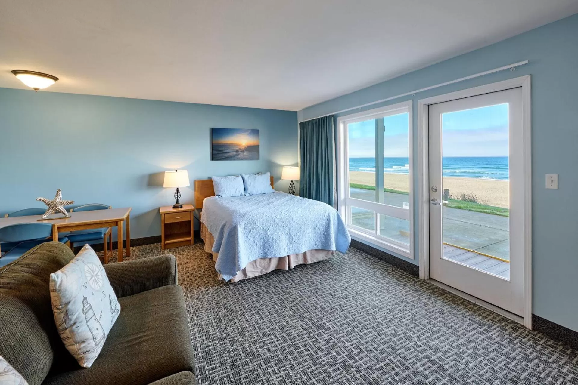 Bed in D Sands Rentals