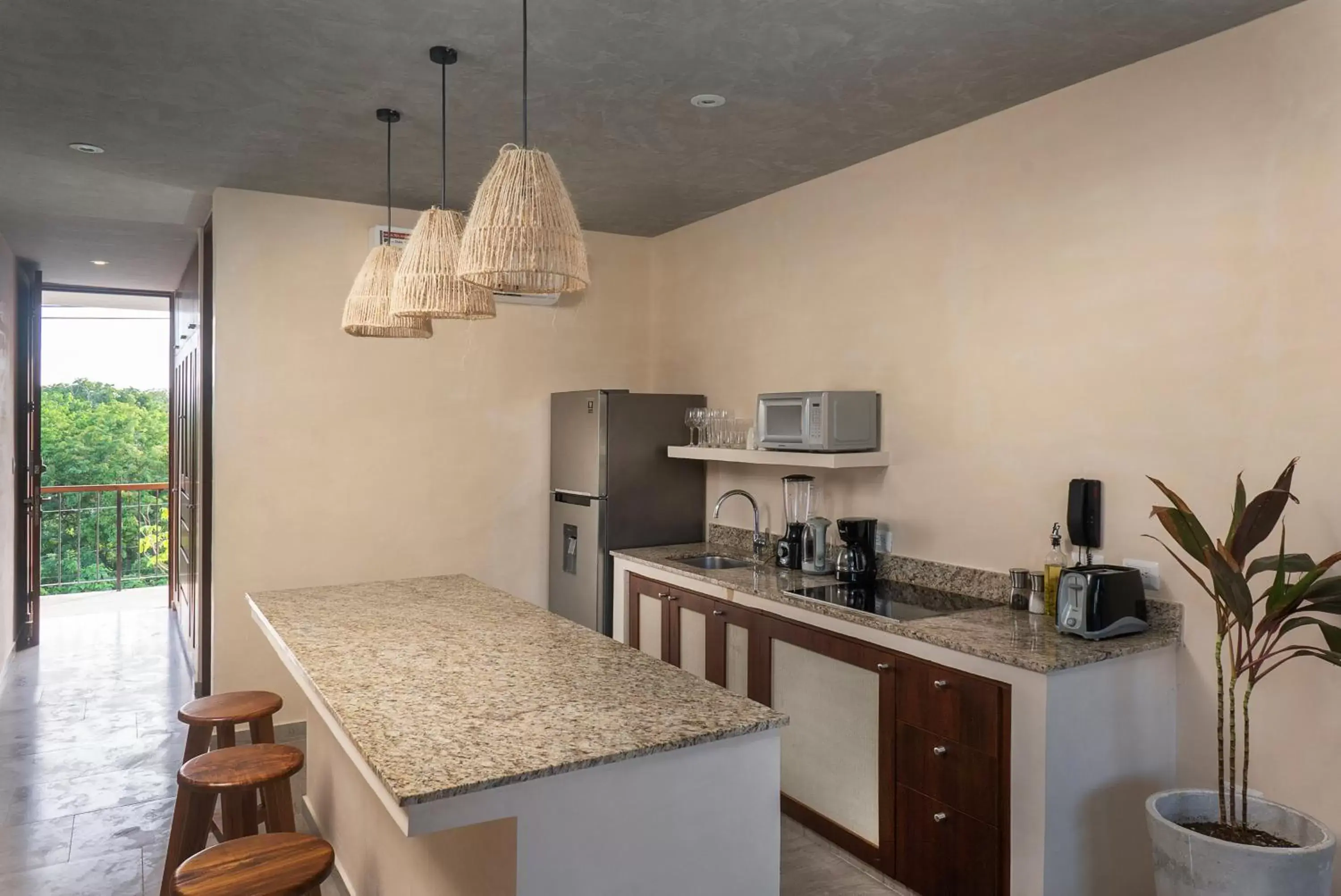 Dinner, Kitchen/Kitchenette in ARUNA TULUM-Luxury Studios & Apartments