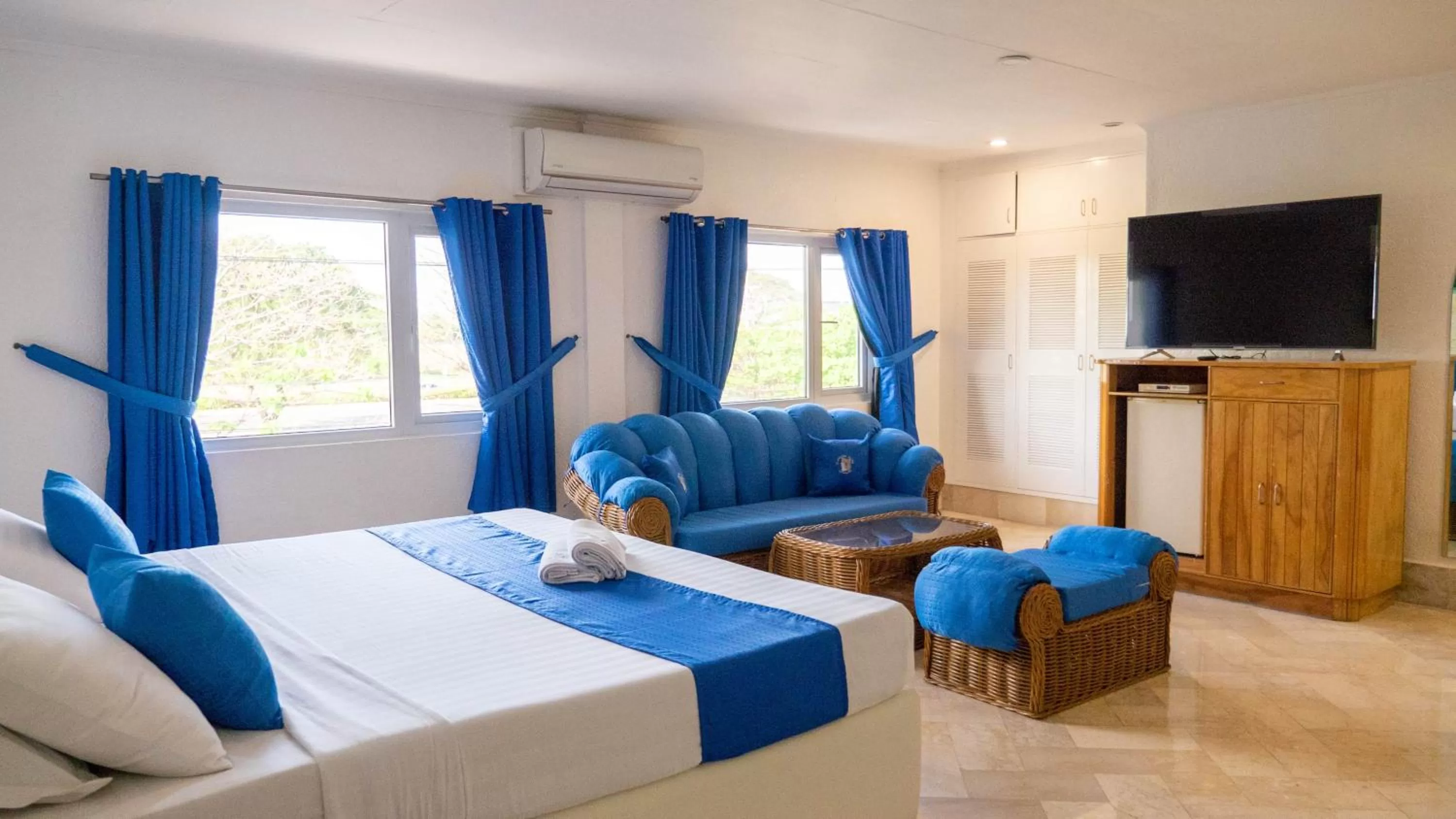 Bed in Clarkton Hotel Apartment