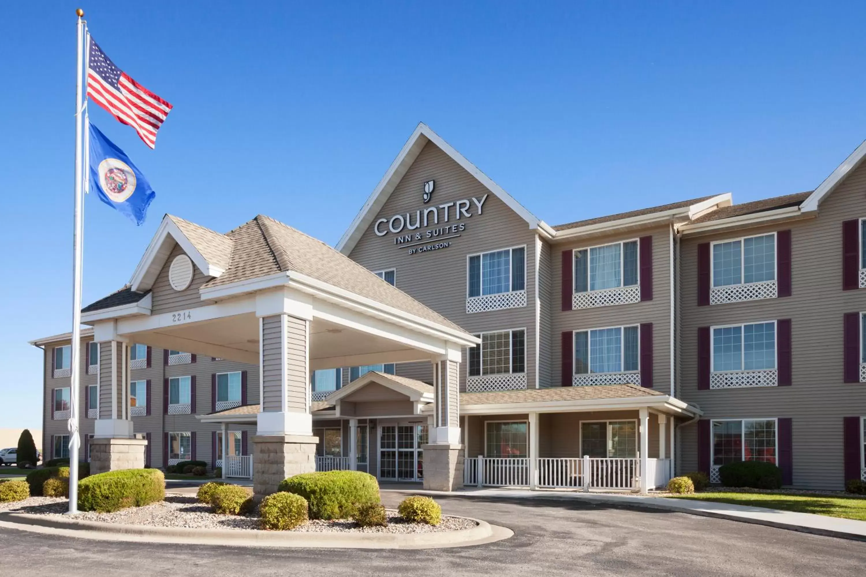 Facade/entrance, Property Building in Country Inn & Suites by Radisson, Albert Lea, MN