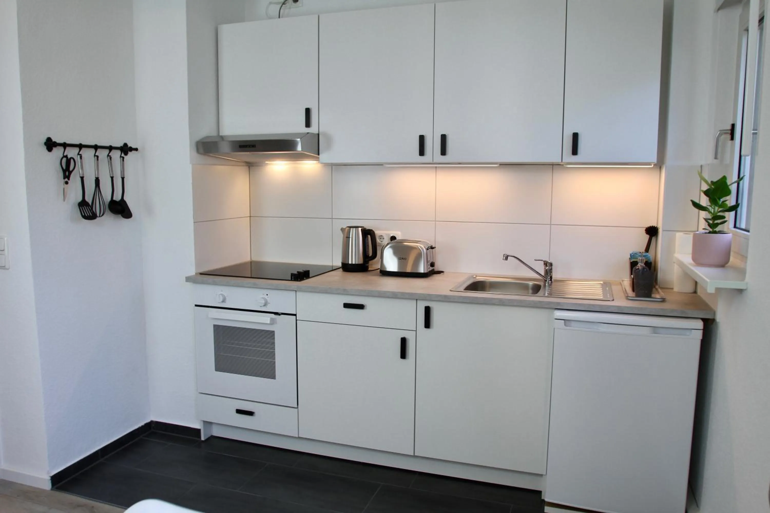 Kitchen or kitchenette in Apartmenthaus in der Metzstraße