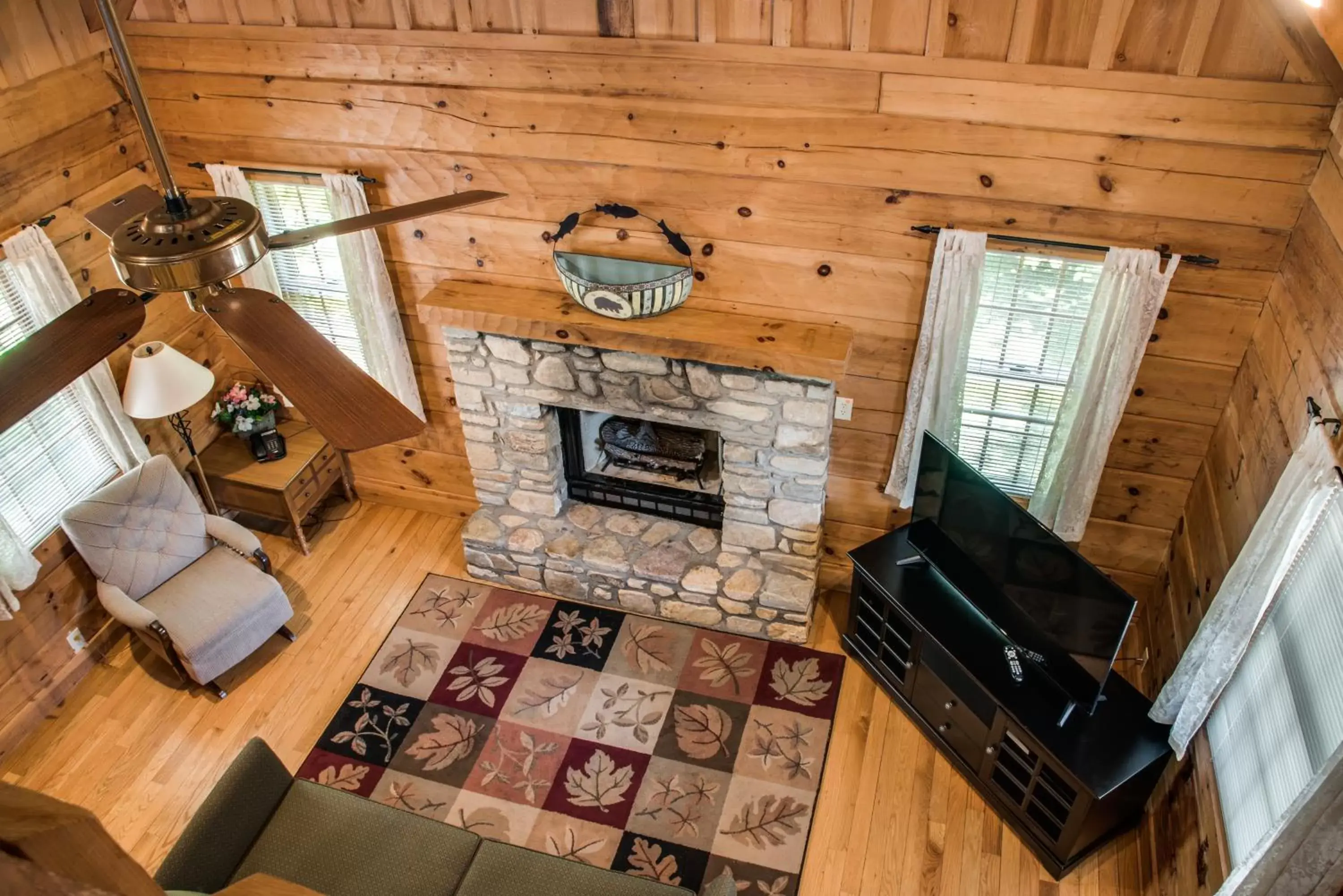 TV/Entertainment Center in Boxwood Lodge Blowing Rock near Boone-University