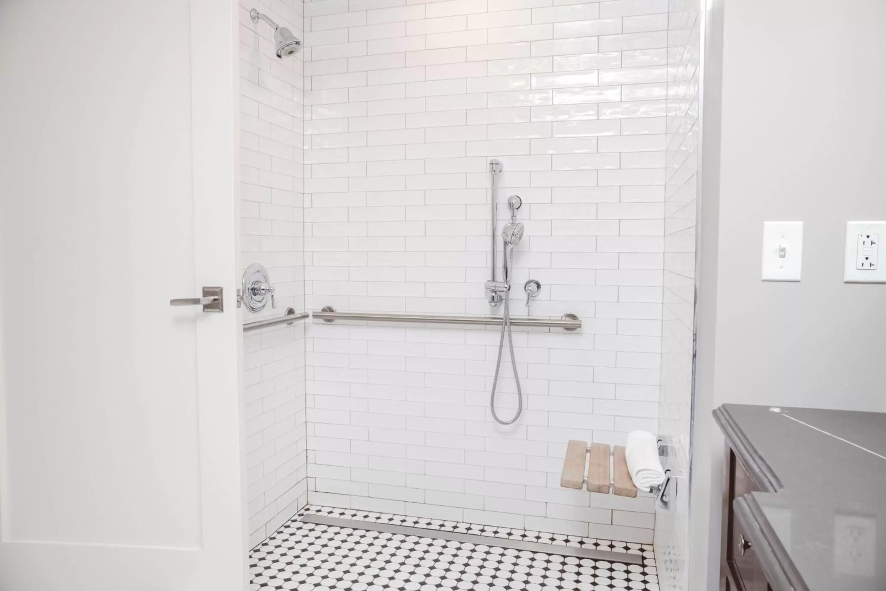 Shower, Bathroom in The Hancock Hotel