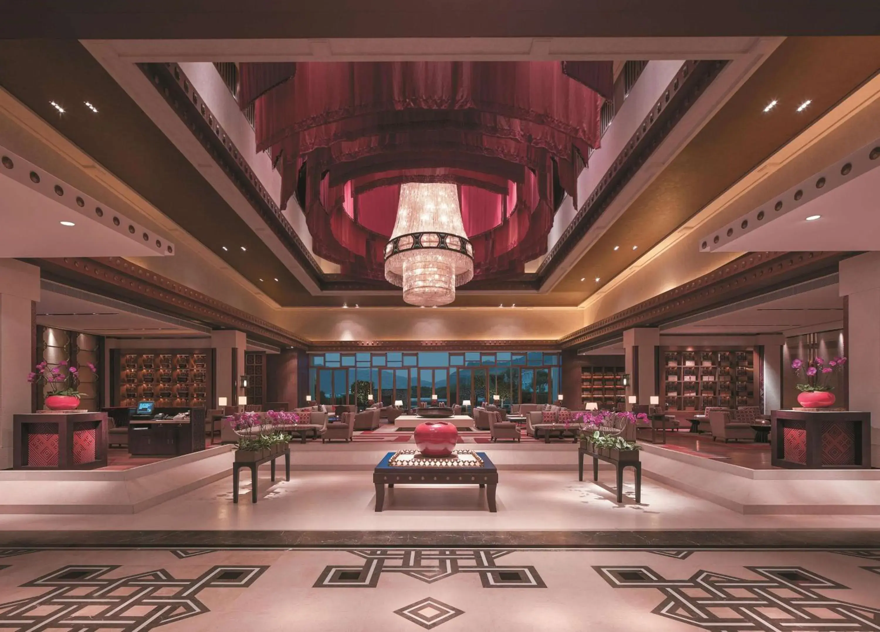 Lobby or reception in Shangri-La Lhasa