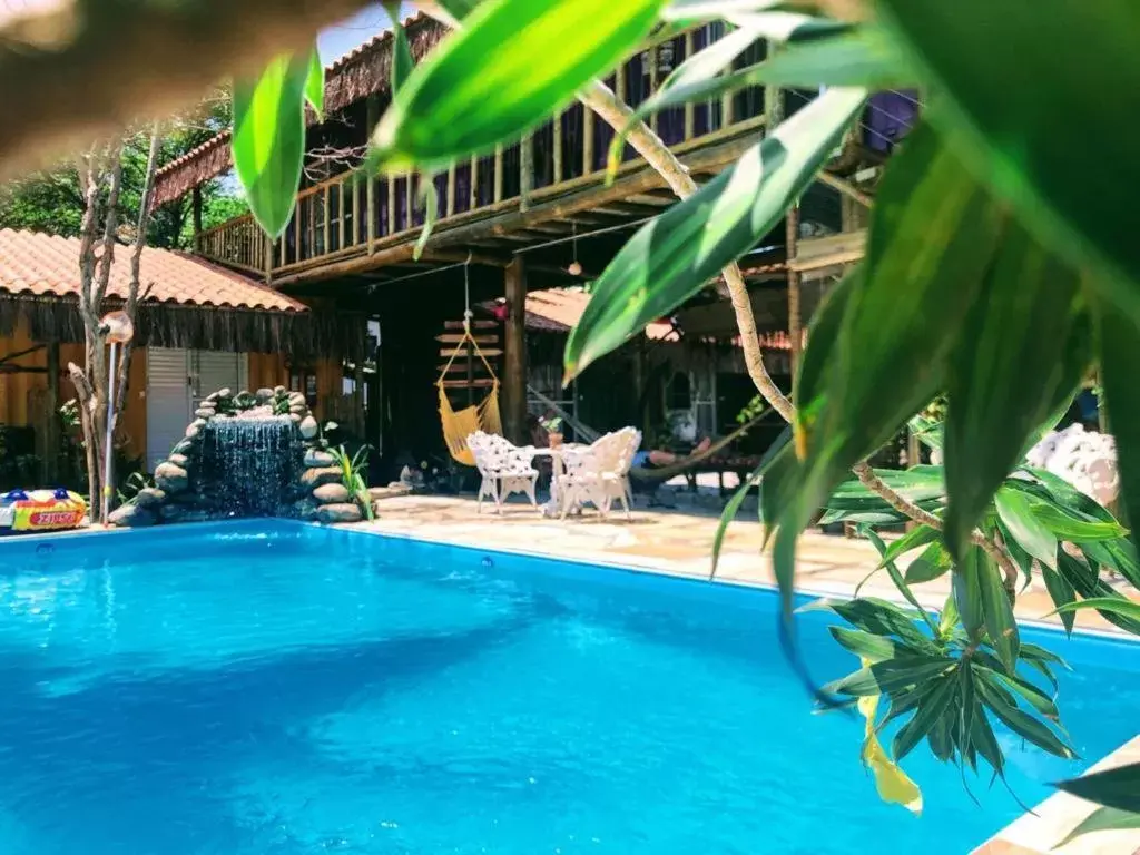 Pool view, Swimming Pool in Pousada Papaya Container