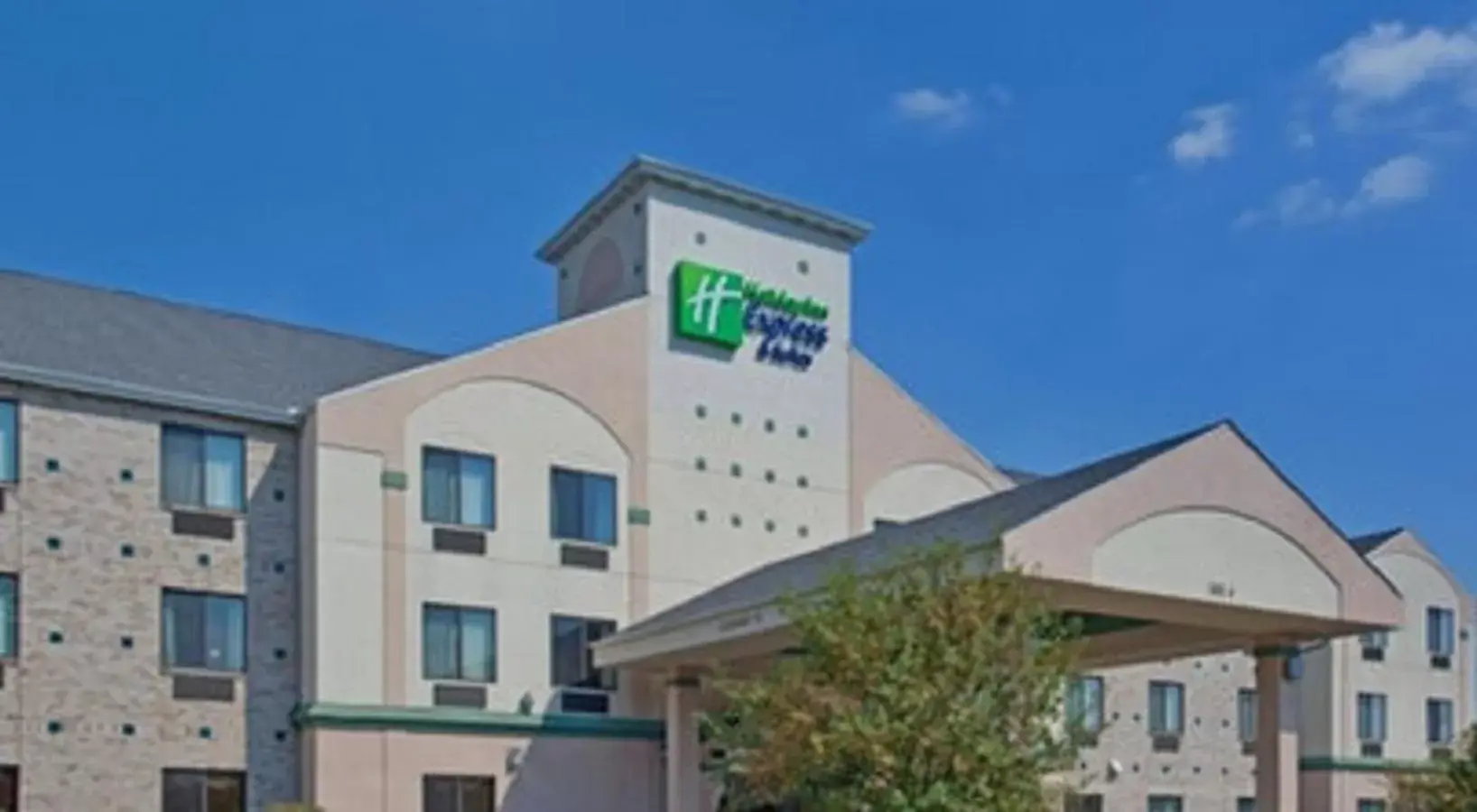 Property Building in Holiday Inn Express & Suites - Mishawaka - South Bend, an IHG Hotel