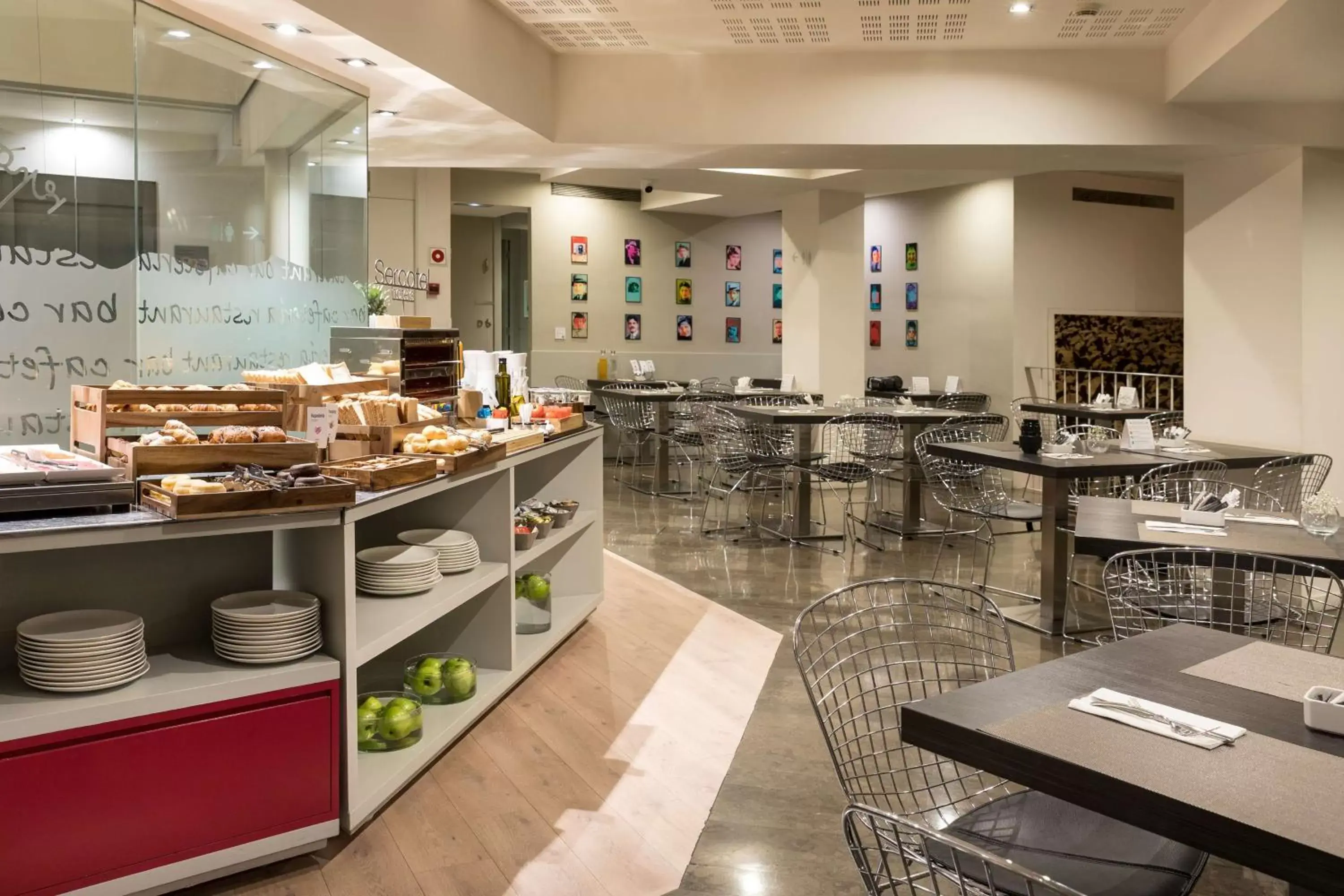 Restaurant/Places to Eat in Sercotel Amister Art Hotel Barcelona