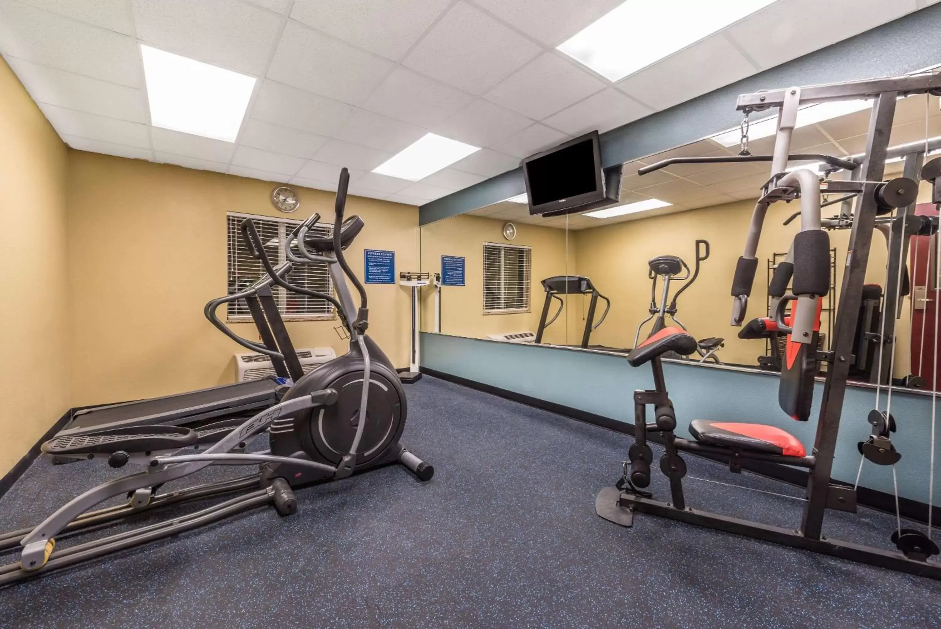 Fitness centre/facilities, Fitness Center/Facilities in Days Inn by Wyndham Rockdale Texas