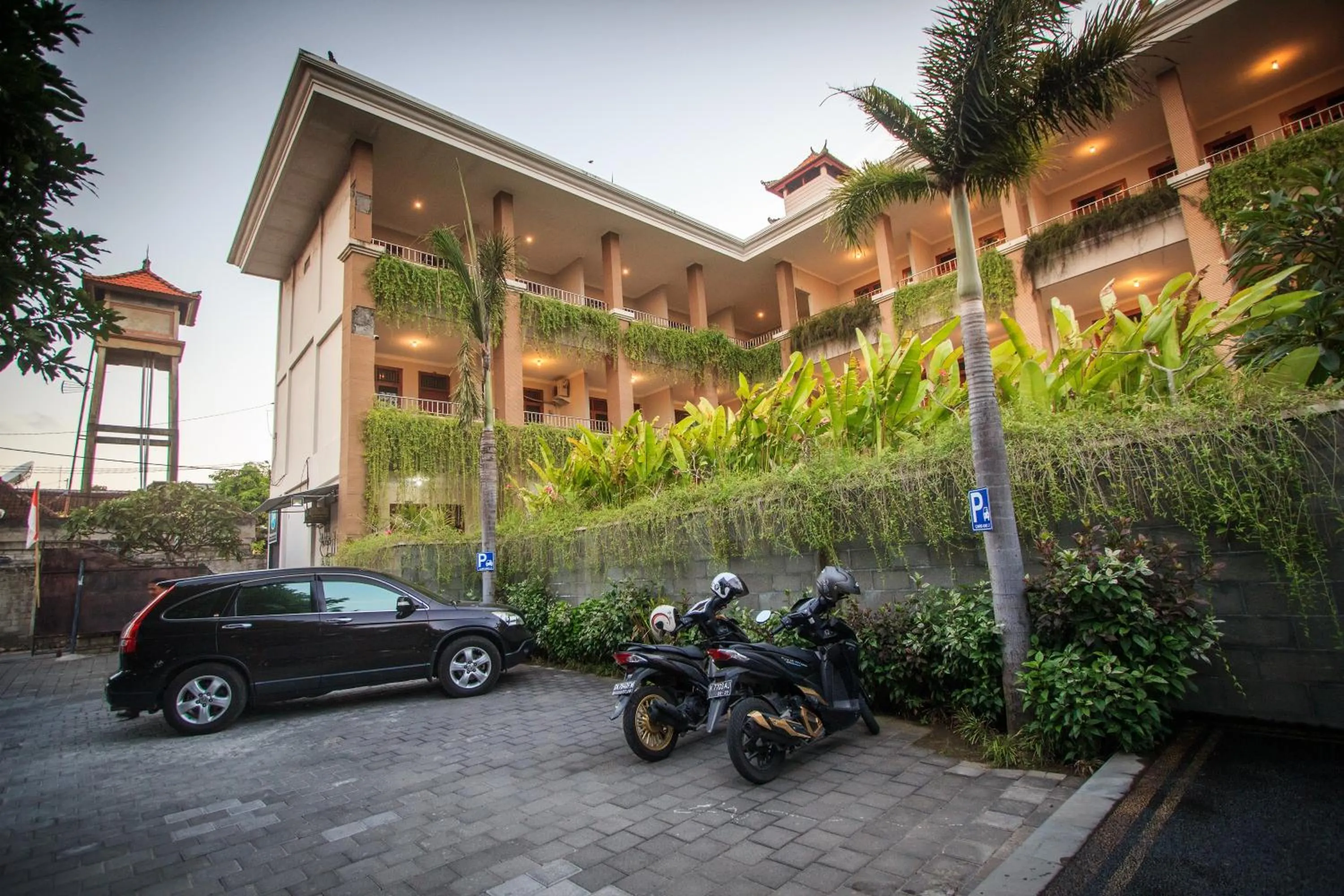 Area and facilities in Pondok Anyar Hotel