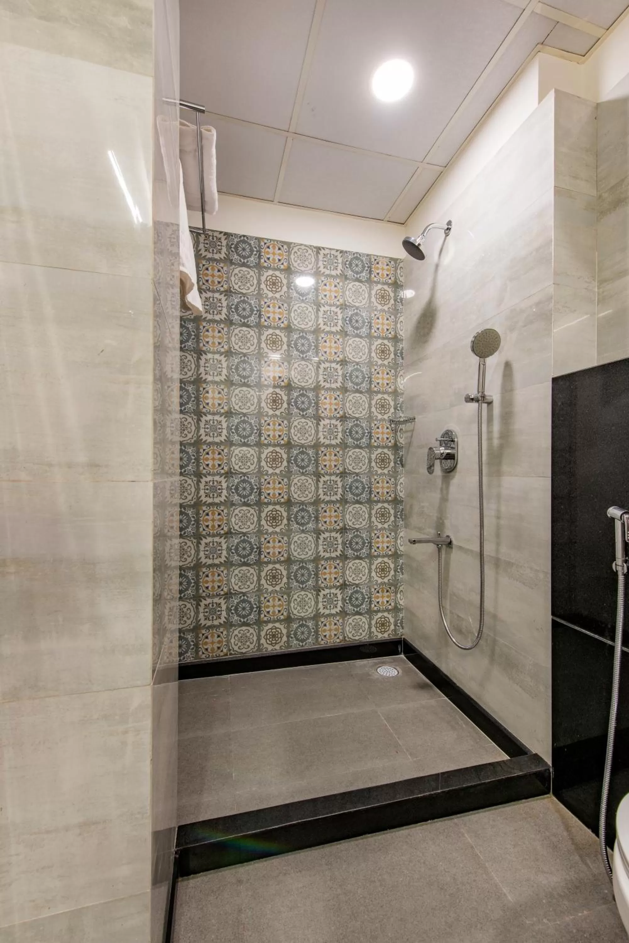 Shower in House of Backpackers