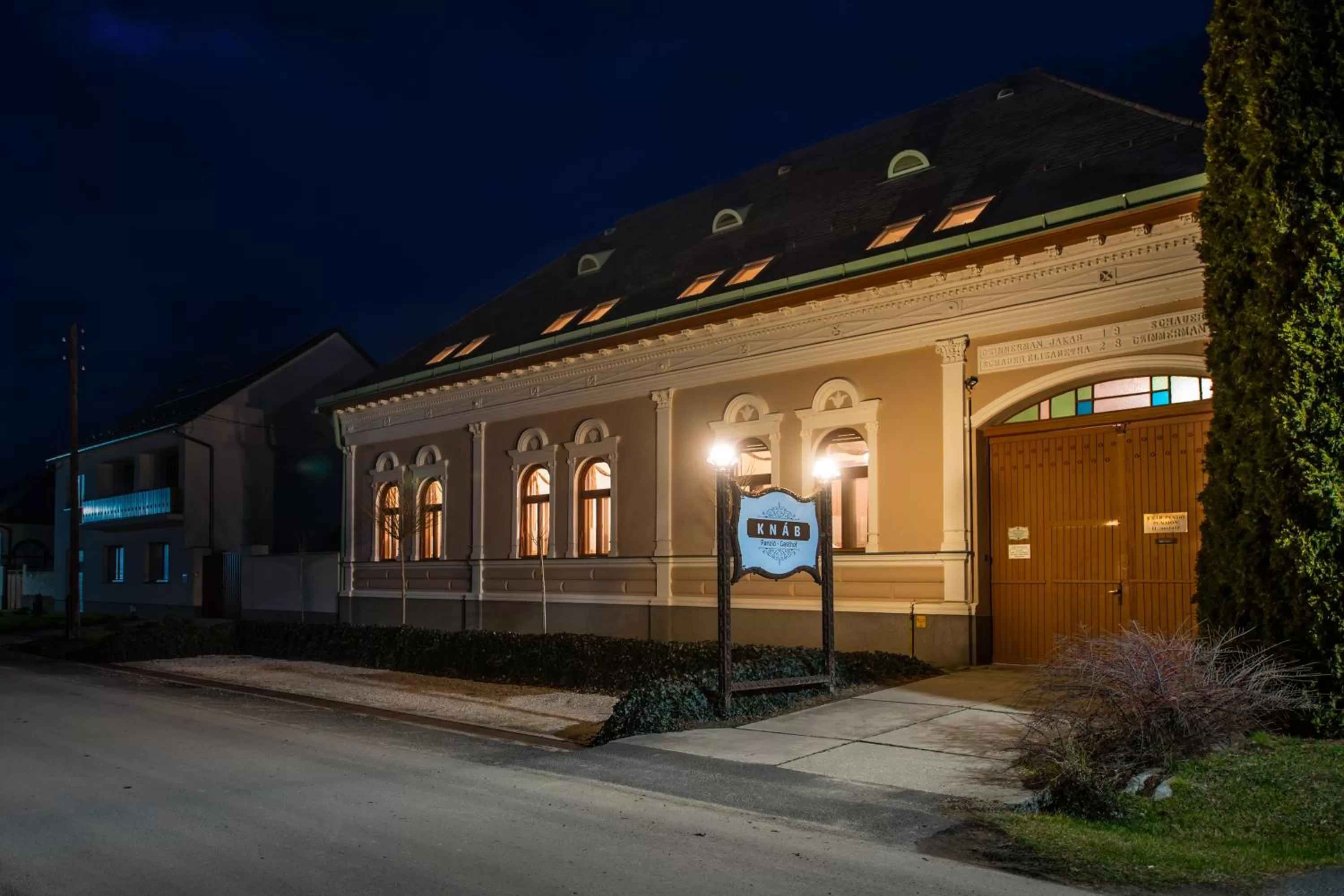 Facade/entrance, Property Building in Knáb Panzió
